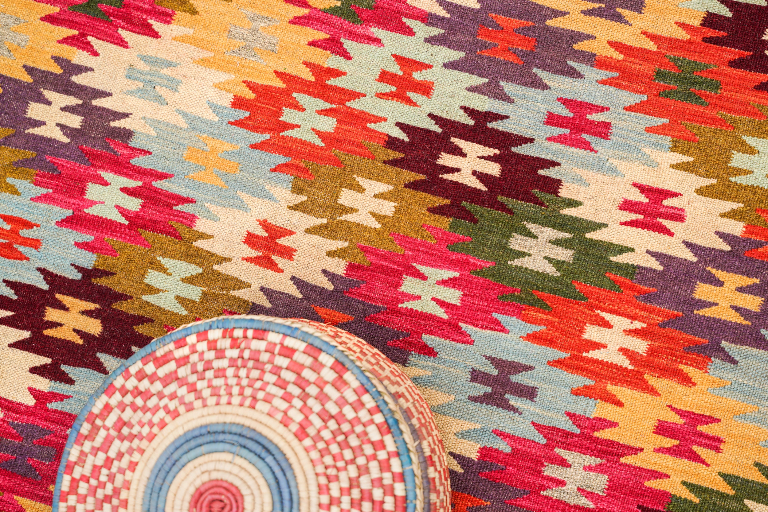 Modern Pakistani Kilim 9'9" x 6'4"