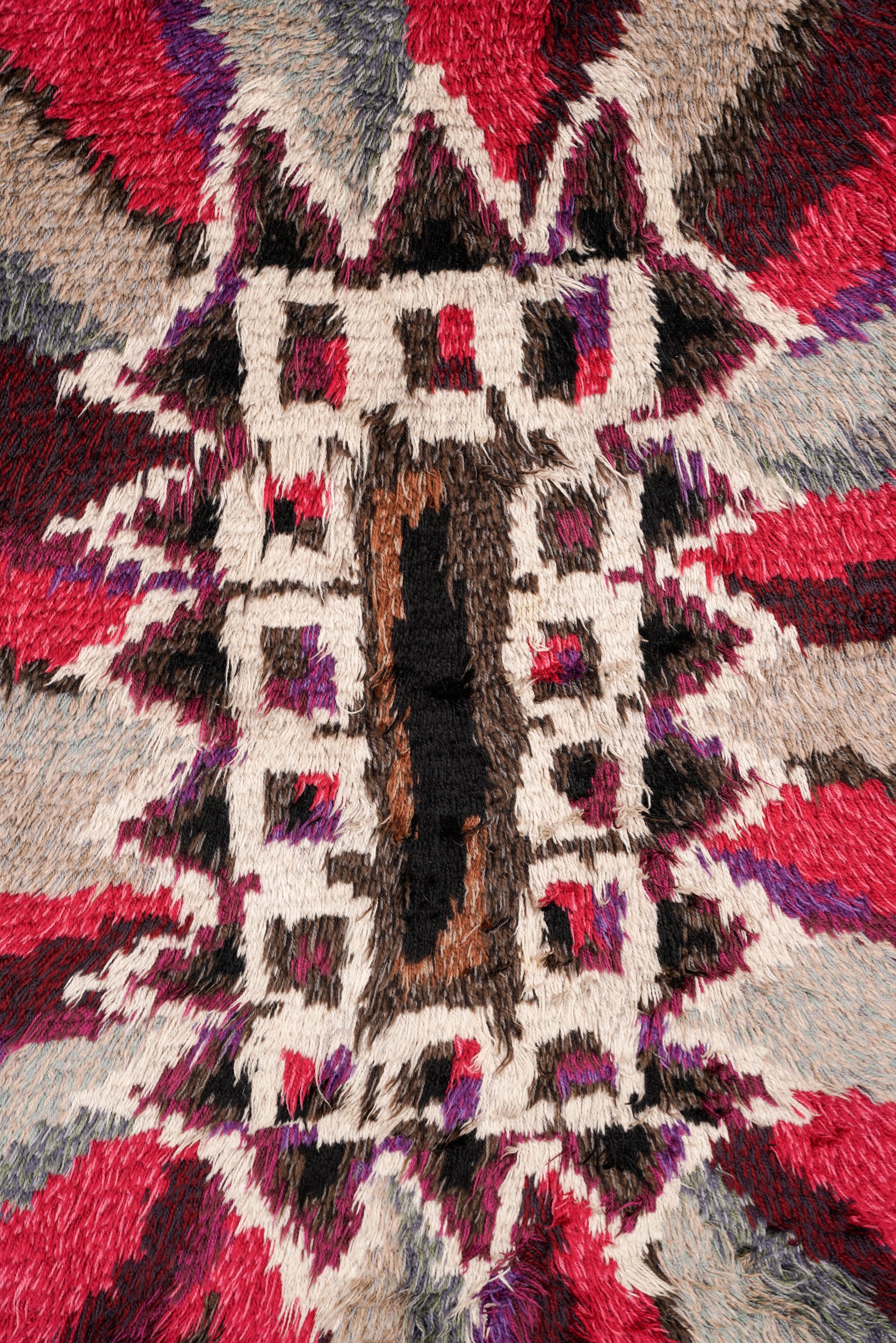 Vintage Scandinavian Rya Rug 5'4" x 3'8"