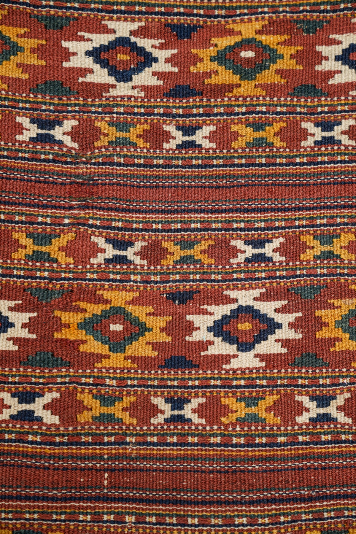 Vintage Hungarian Kilim 2'9" x 2'5"
