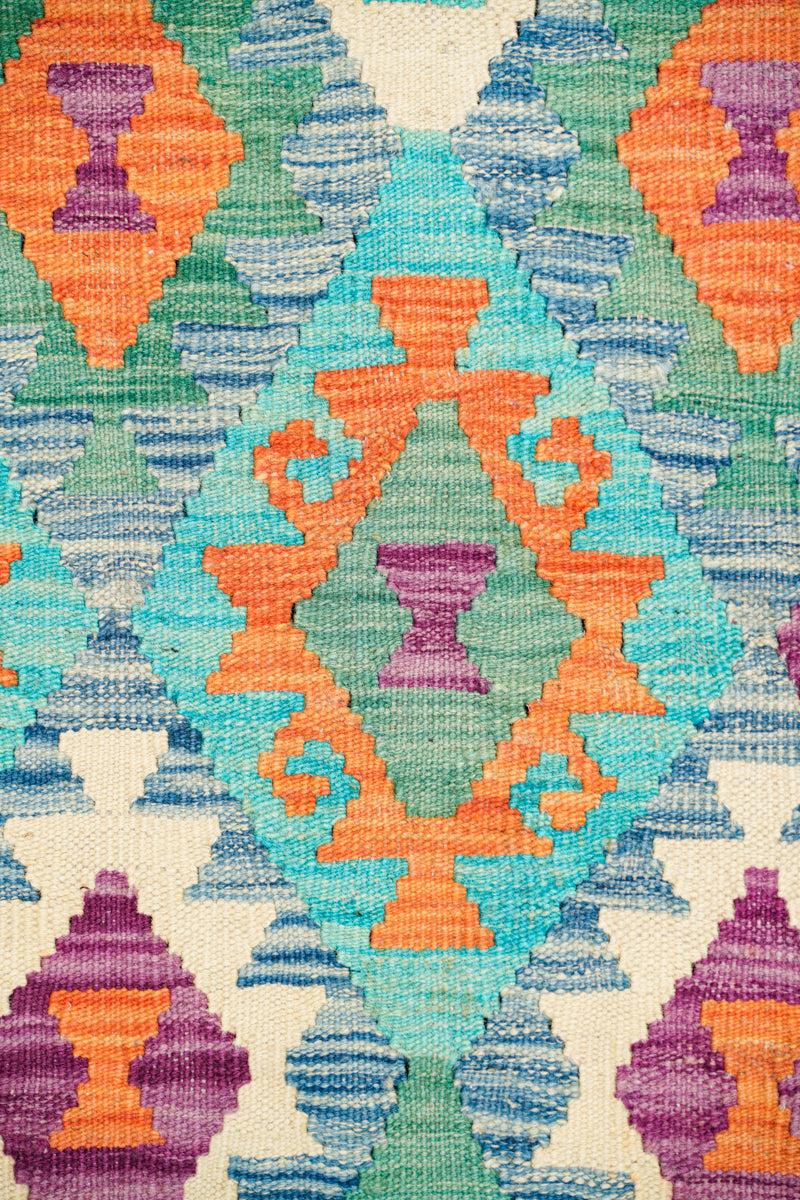 Modern Kazak kilim 6'8" x 5'2"