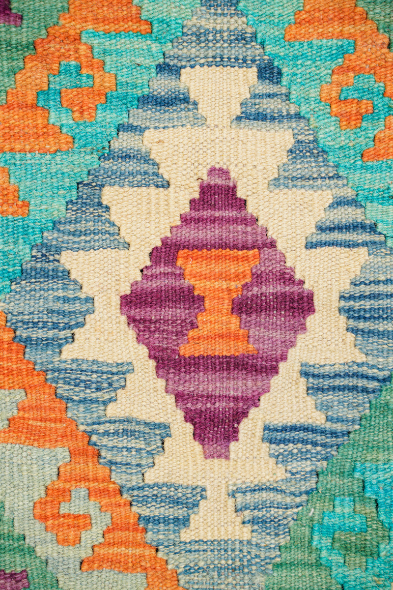 Modern Kazak kilim 6'8" x 5'2"