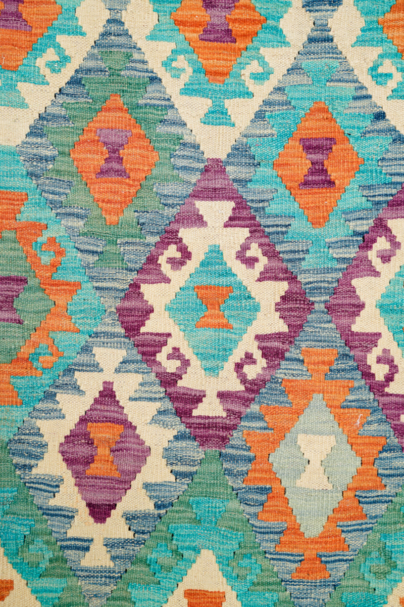 Modern Kazak kilim 6'8" x 5'2"