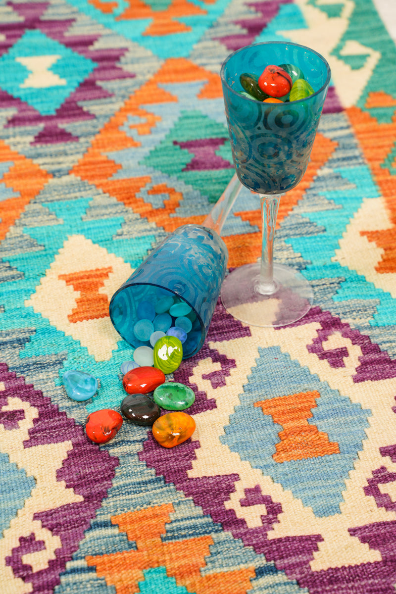 Modern Kazak kilim 6'8" x 5'2"