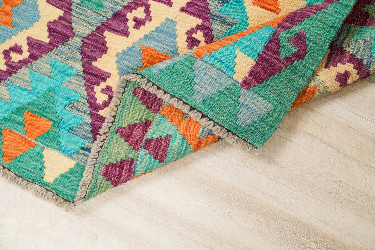 Modern Kazak kilim 6'8" x 5'2"