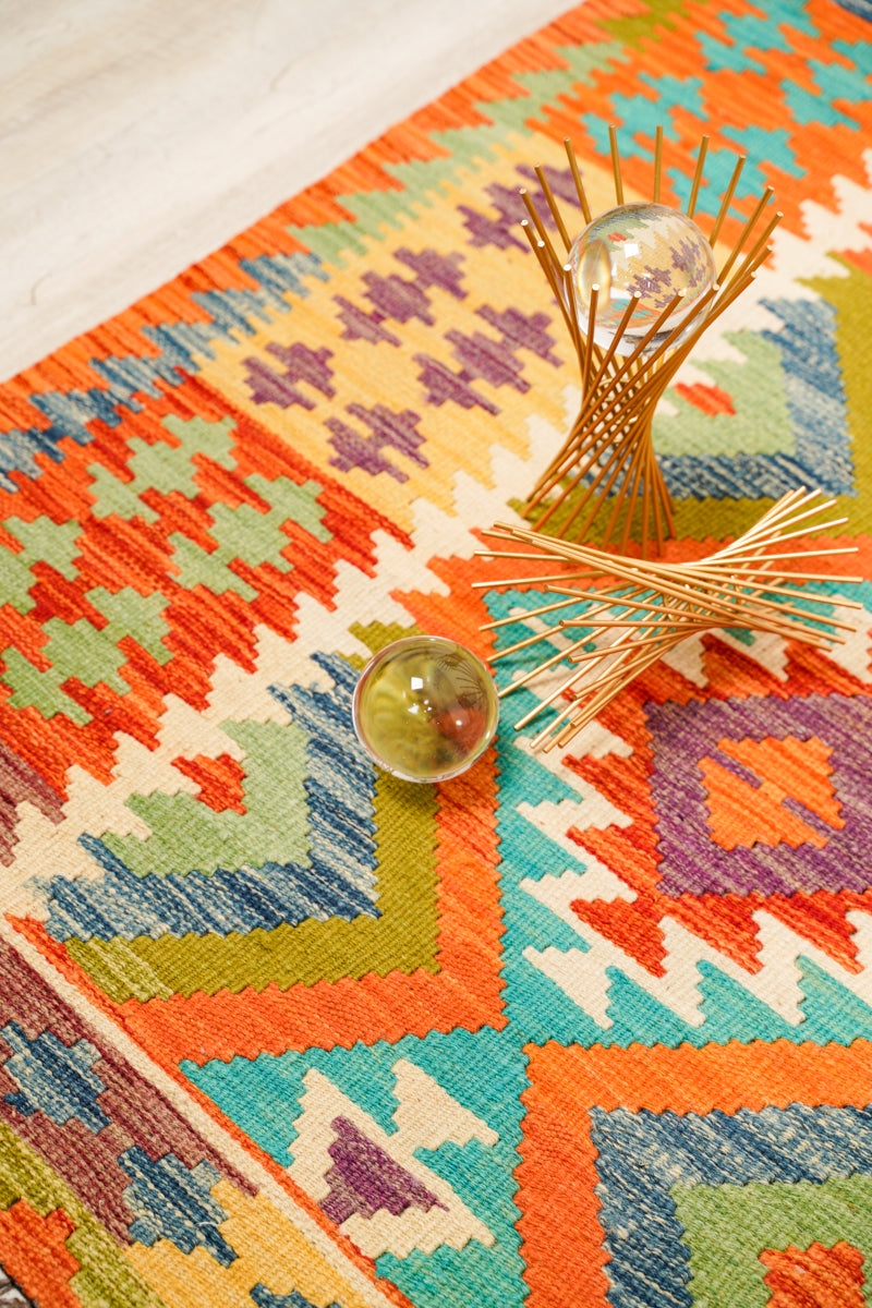 Modern Shirvan kilim 6'6" x 4'8"