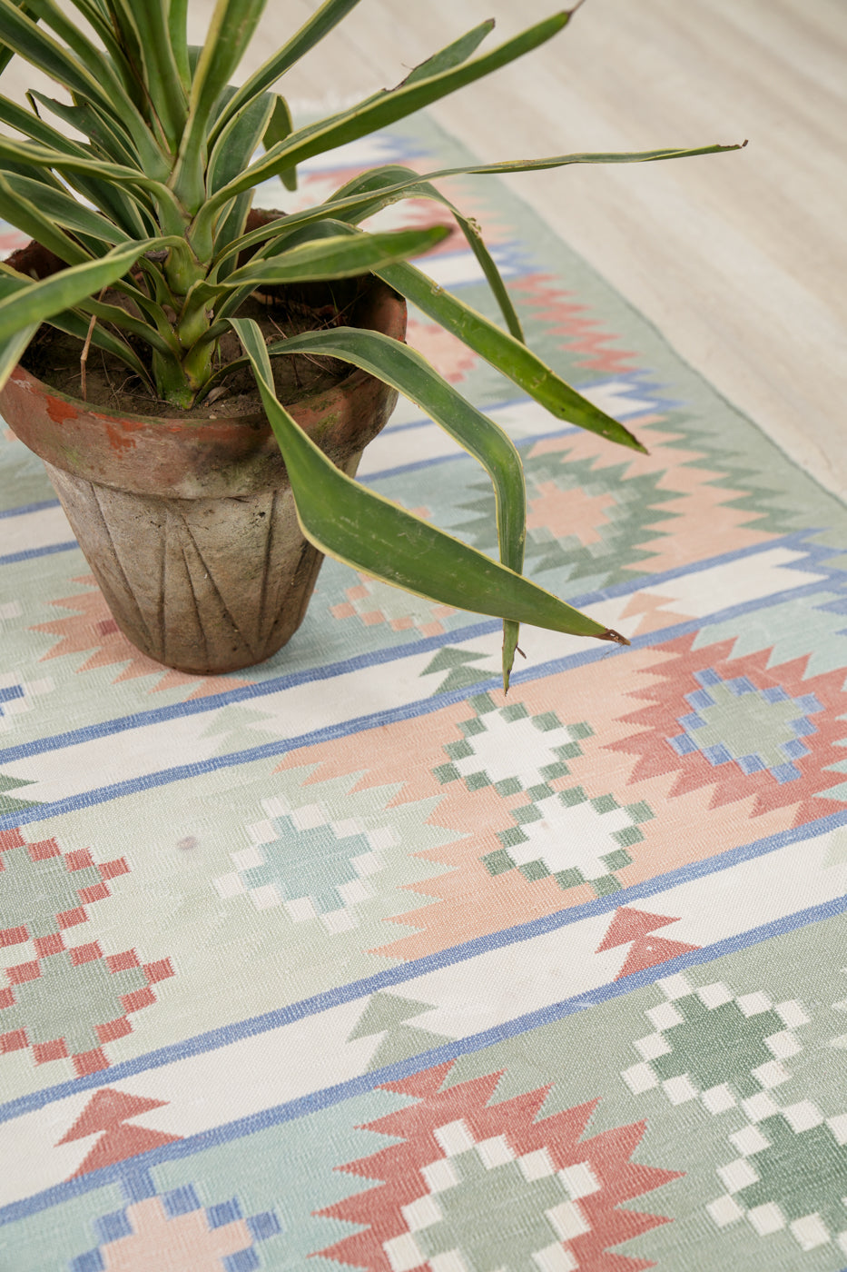 Vintage Indian Dhurrie Kilim 5'7" x 3'4"