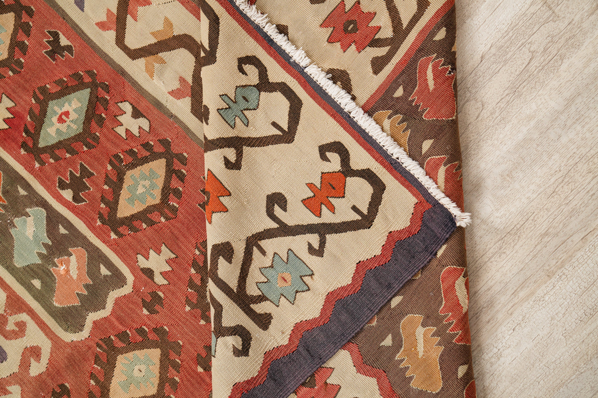 Vintage Turkish Sarkoy Kilim 9'6" x 6'7"
