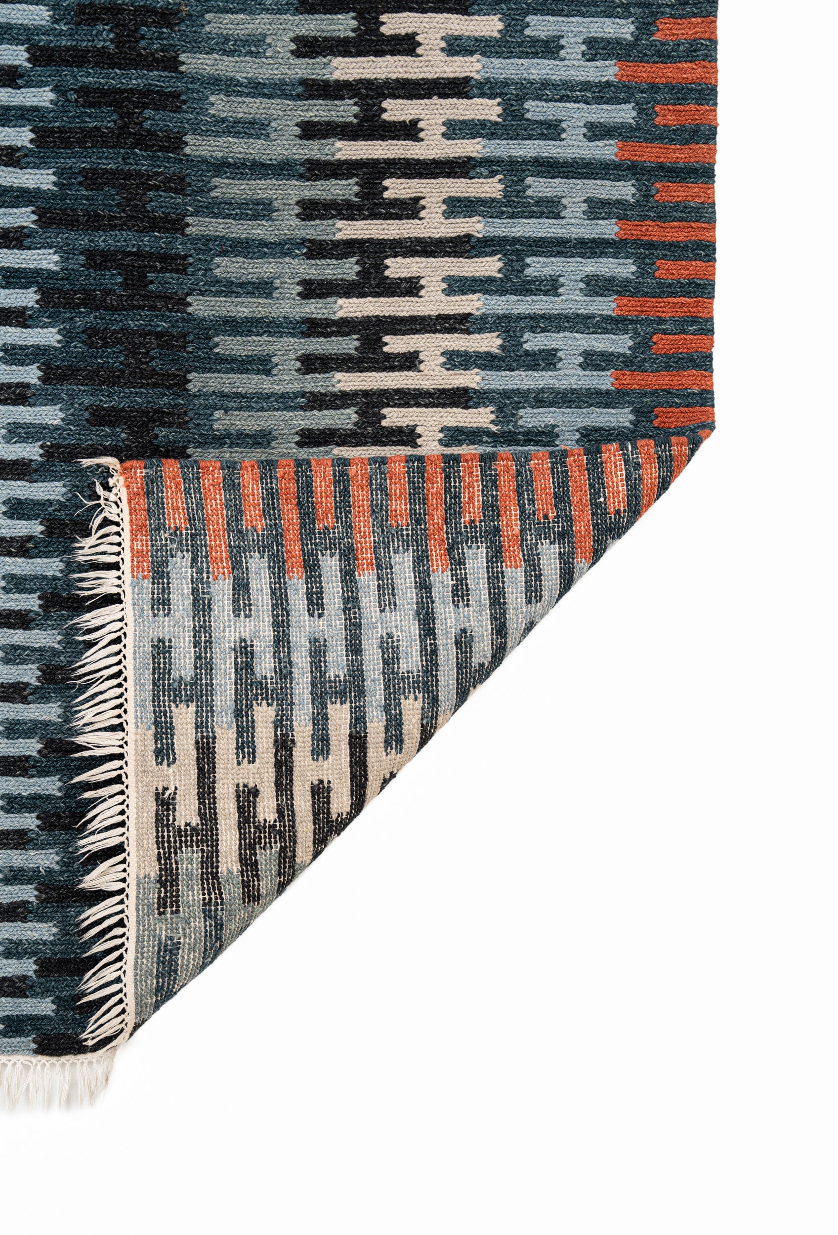 Vintage Scandinavian Kilim 7'7" x 5'7"