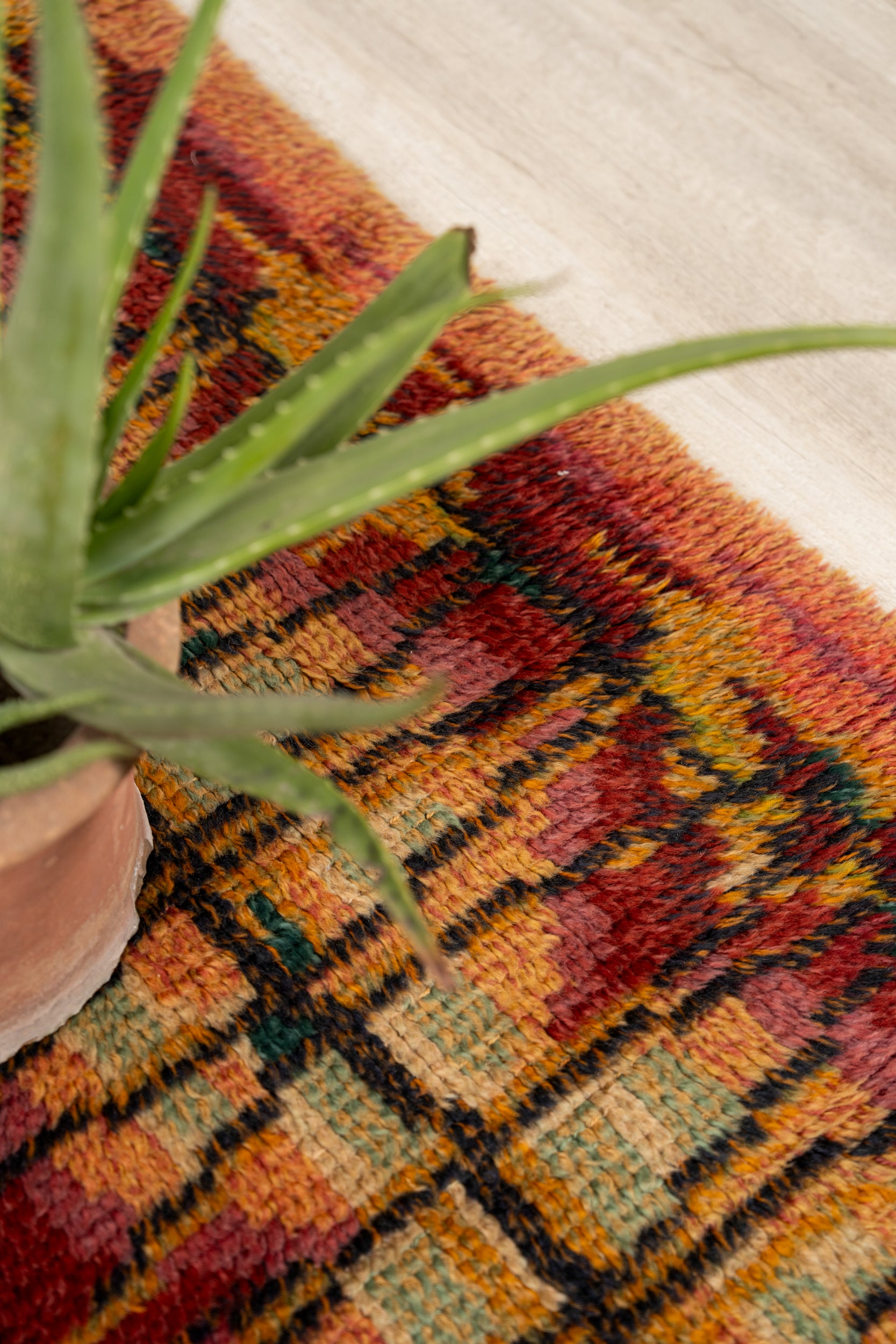 Vintage Scandinavian Rya Hallway Rug 8'4" x 2'7"