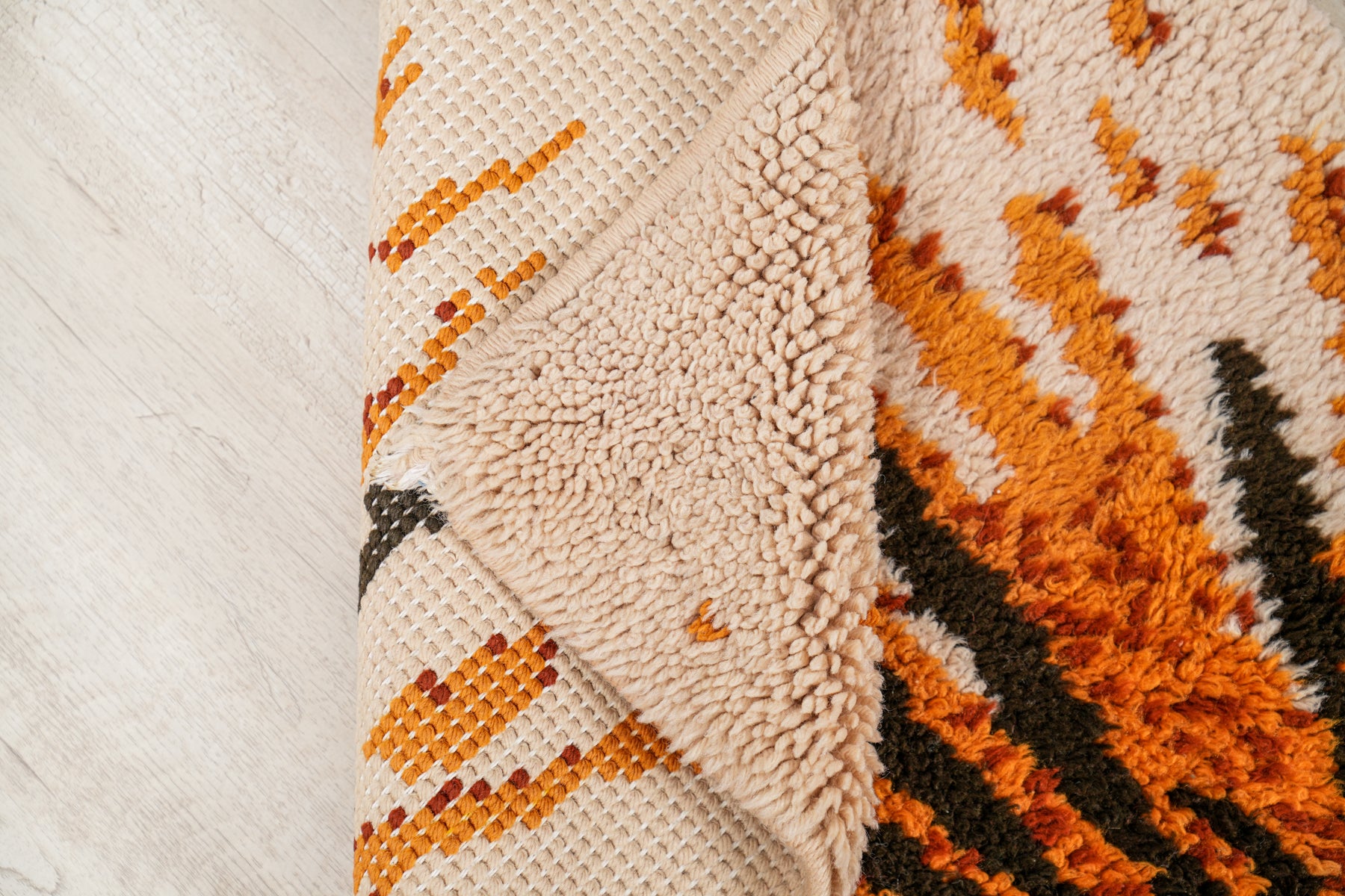 Vintage Scandinavian Rya Shag Rug 5'3" x 2'2"