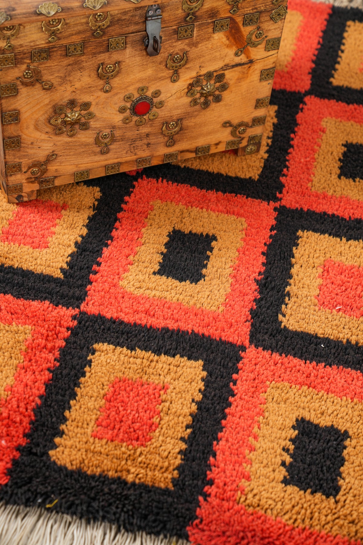 Vintage Scandinavian Rya Rug 4' x 2'5"