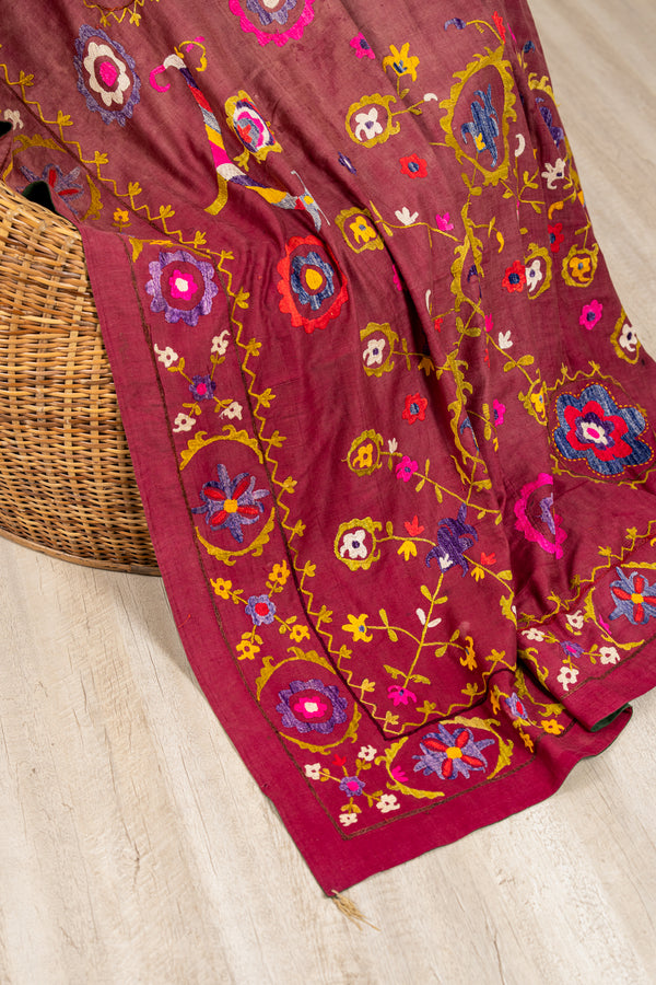 Vintage Uzbek Suzani Textile 7'2" x 5'3"