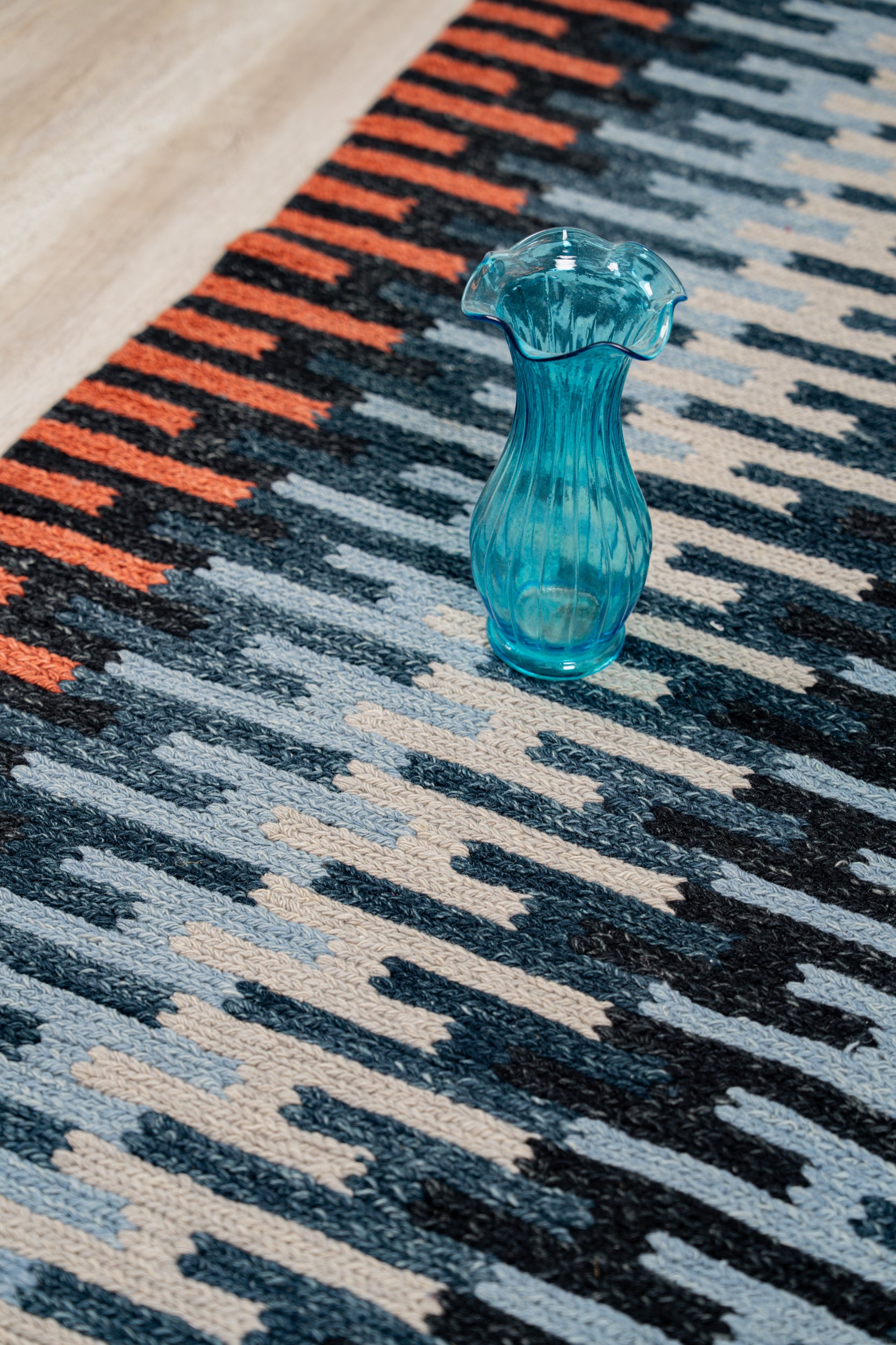 Vintage Scandinavian Kilim 7'7" x 5'7"