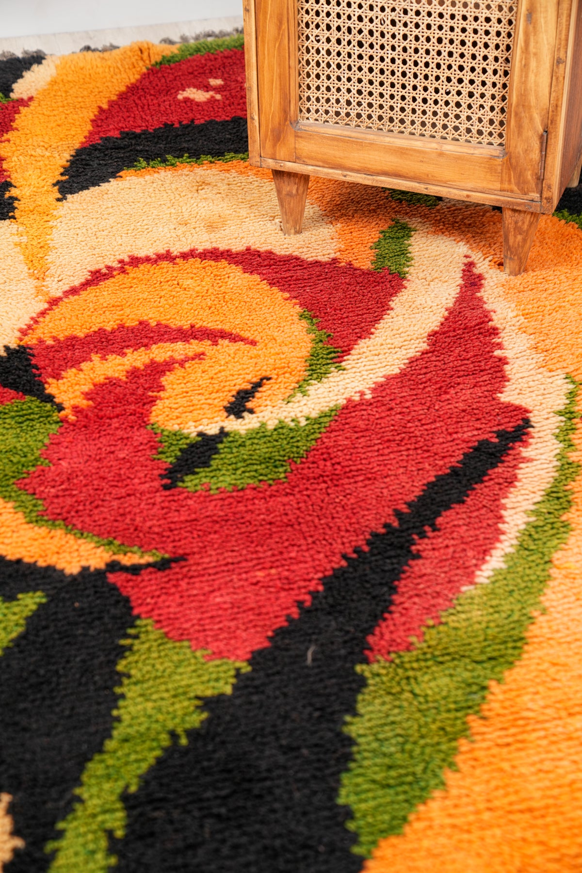 Vintage Scandinavian rya Rug 6'10" x 5'