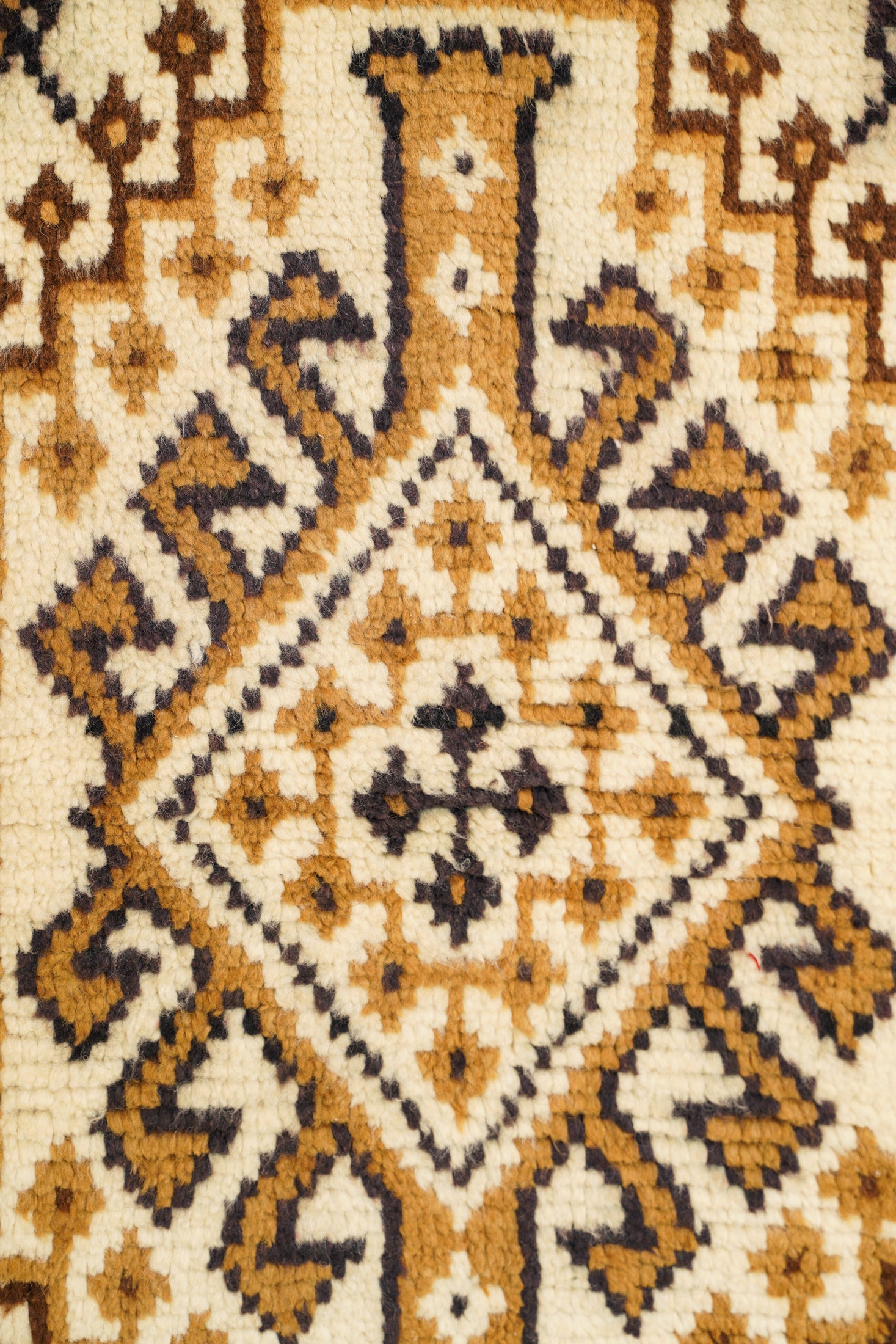 Vintage Turkish Oushak Rug 3'8" x 2'7"
