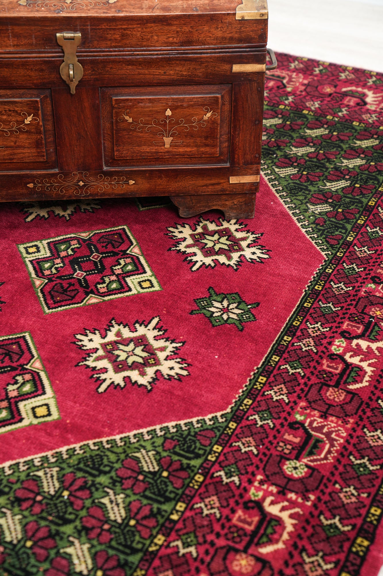 Vintage Rbati Moroccan Rug 5'9" x 4'