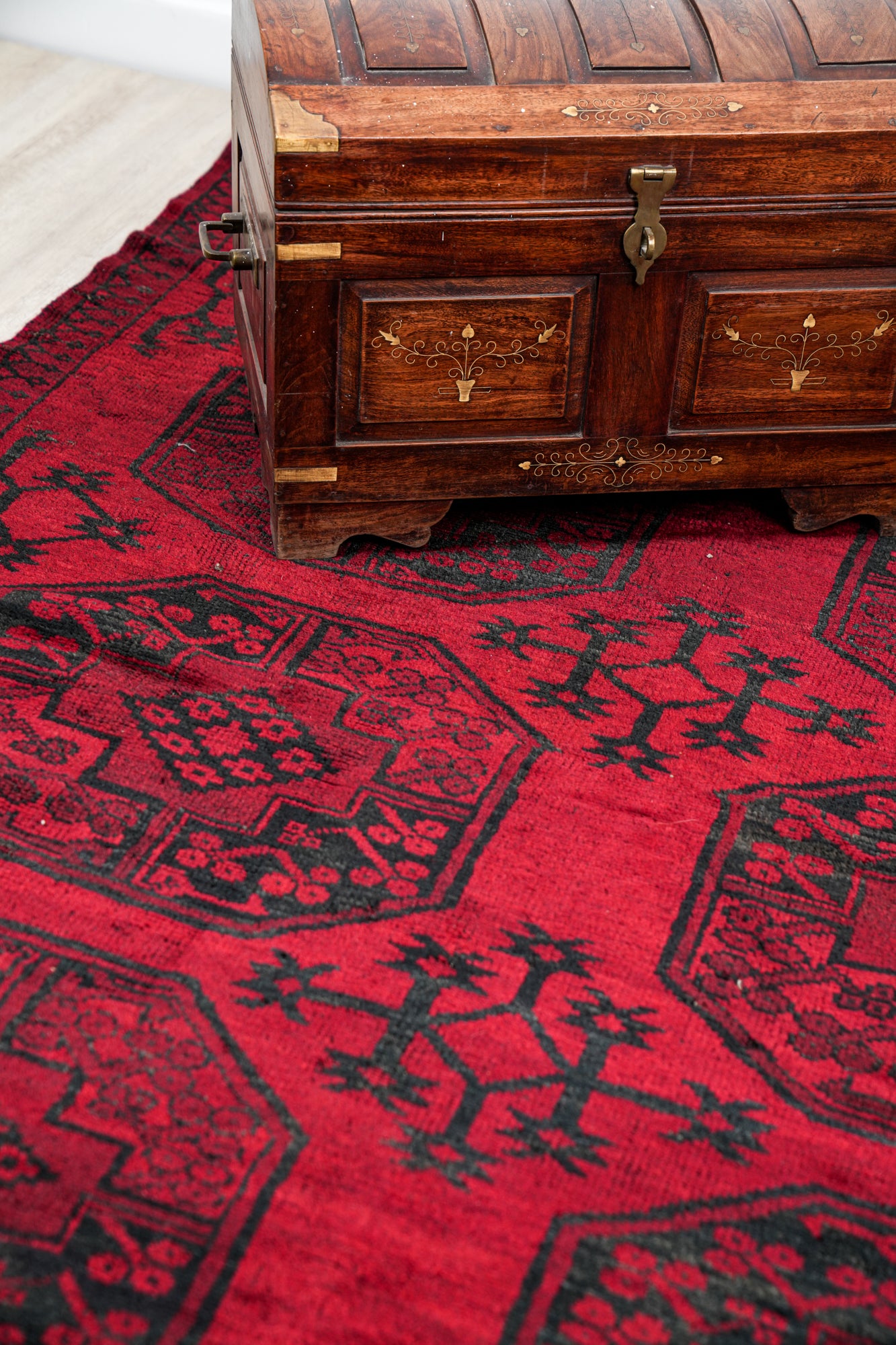 Vintage Turkoman Ersari Rug 7'9" x 5'