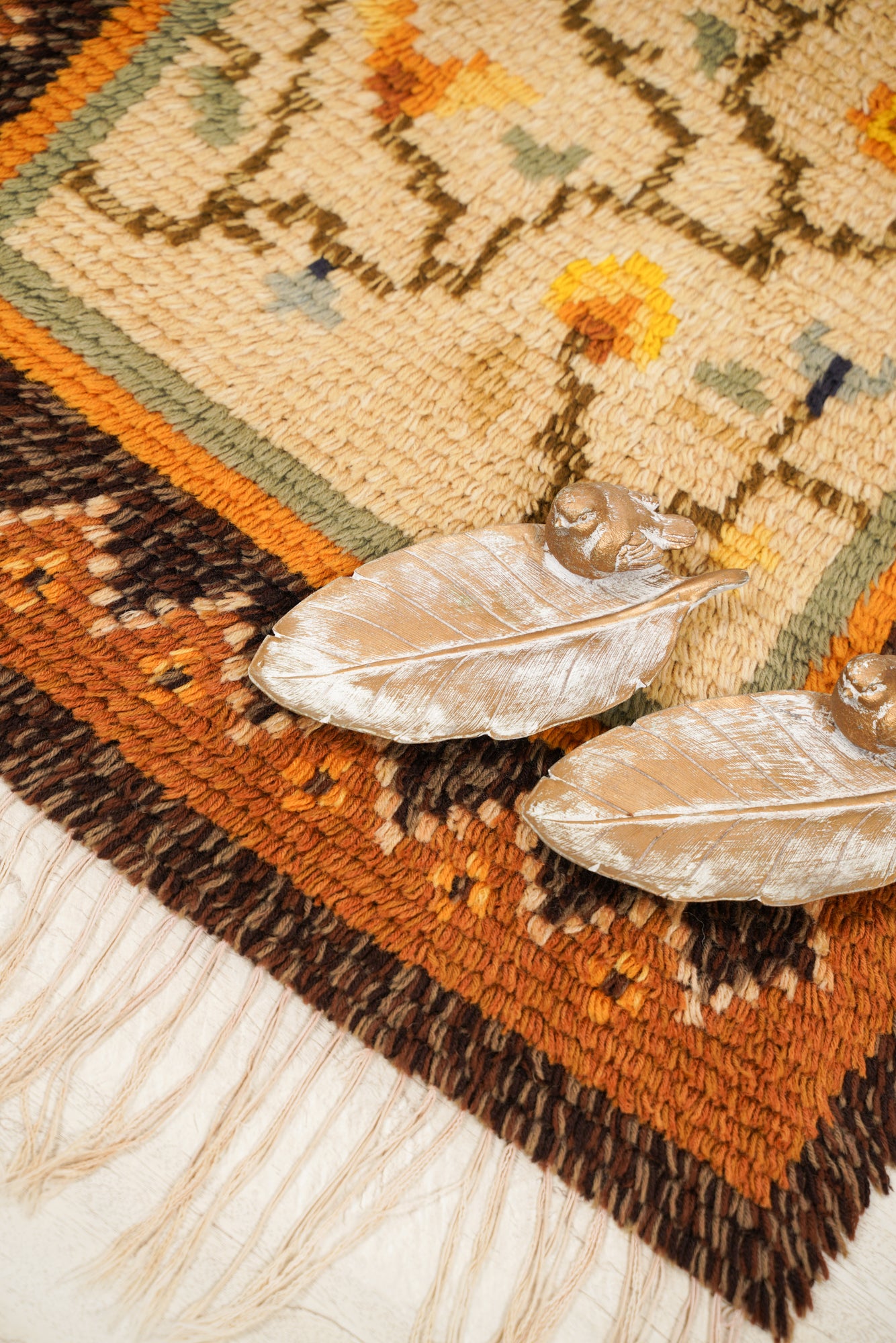 ヴィンテージ リヤラグ Vintage Scandinavian Rya Rug 2'7