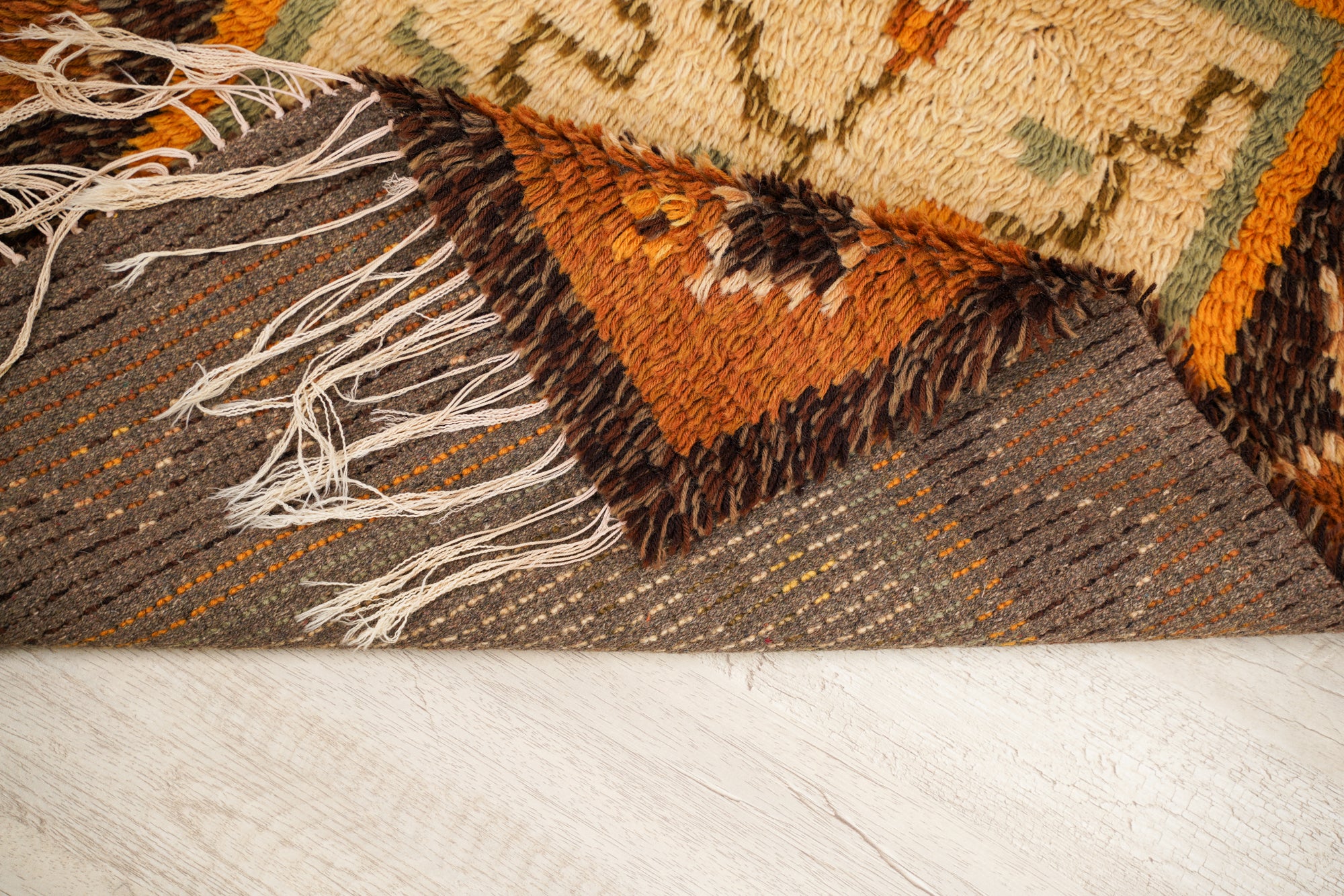 Vintage Scandinavian Rya Rug 2'7" x 2'1"