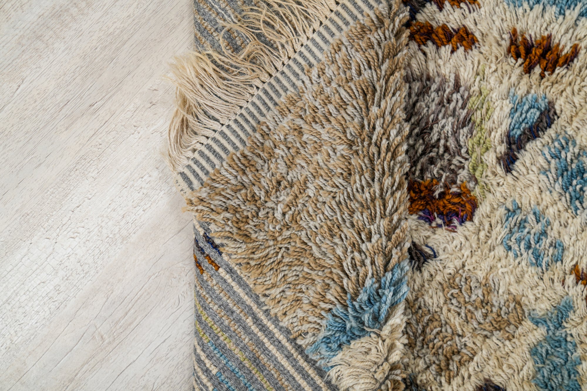 VINTAGE SCANDINAVIAN RYA RUG 4'10" x 2'6"