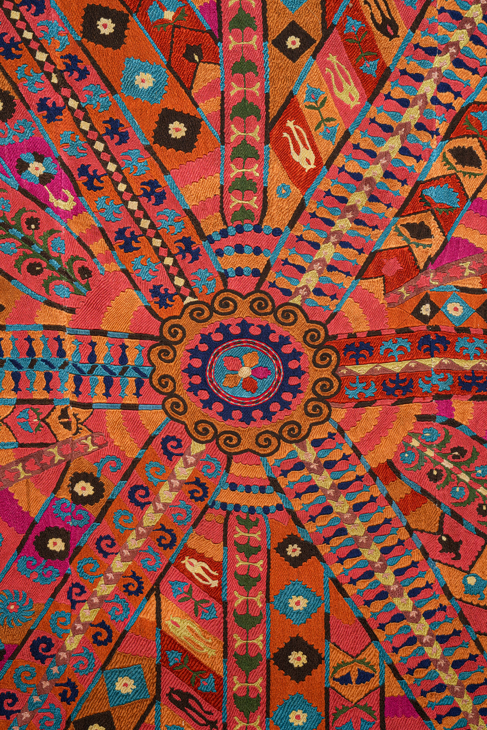 Vintage Uzbek Suzani Textle 5'5" x 4'1"