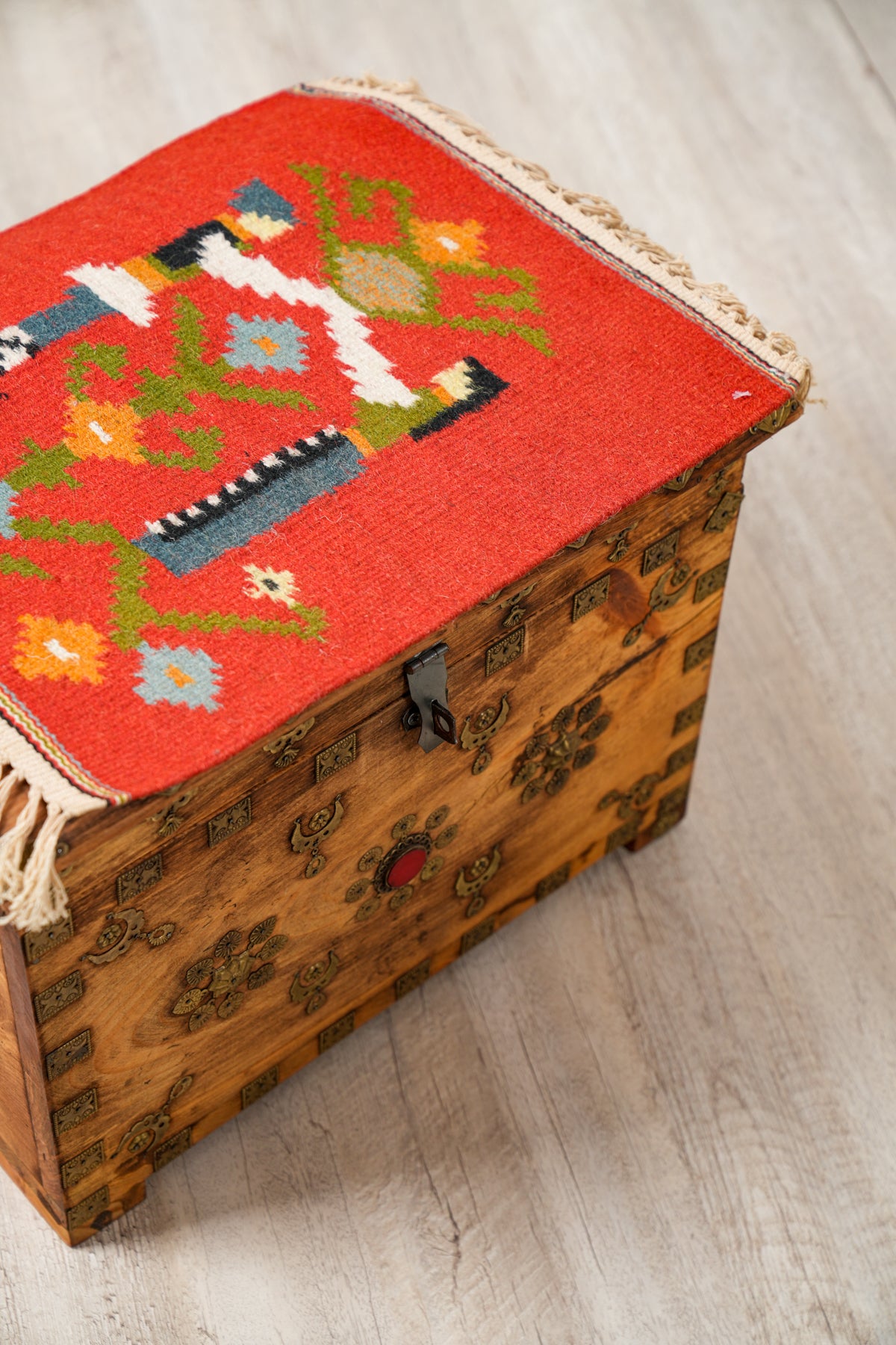 Vintage Polish folk Kilim 1'4" x 1'2"