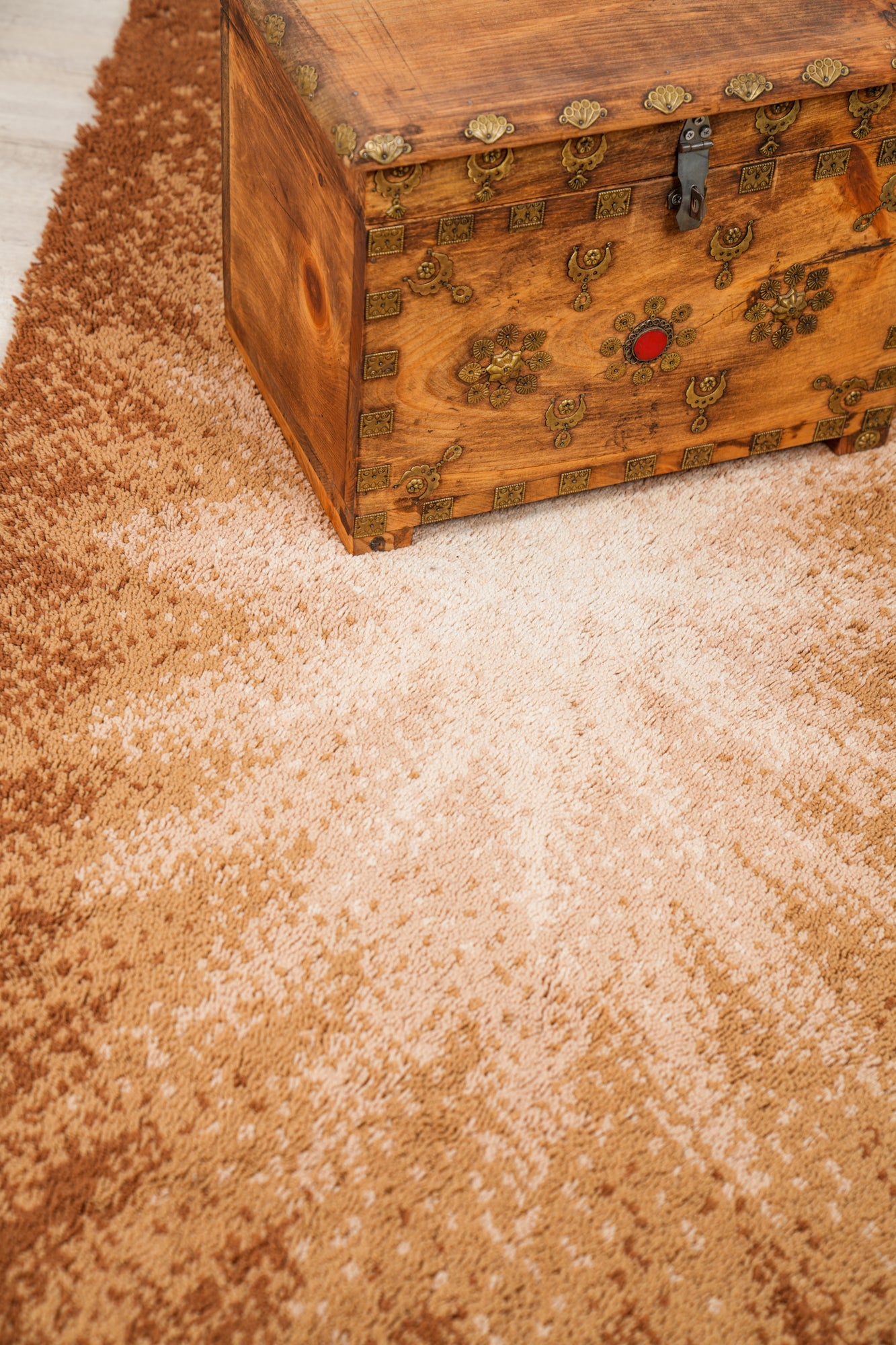 Vintage Scandinavian Rya Rug 5' x 2'8" (Prinstapijt Desso)