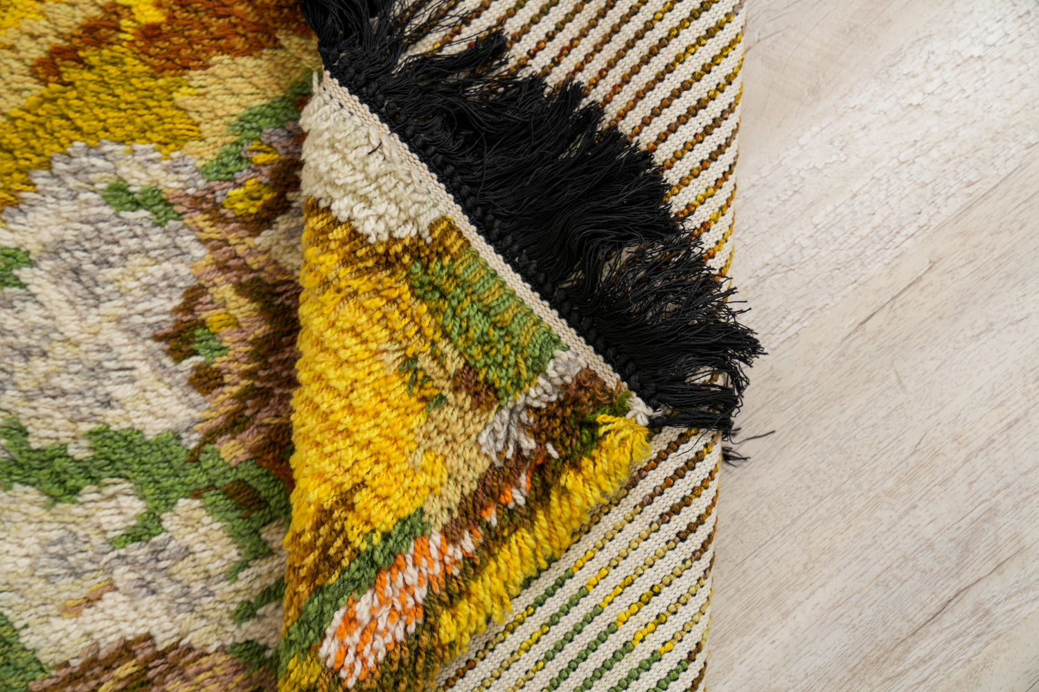 Vintage Scandinavian Rya Rug 3'9" x 2'7"