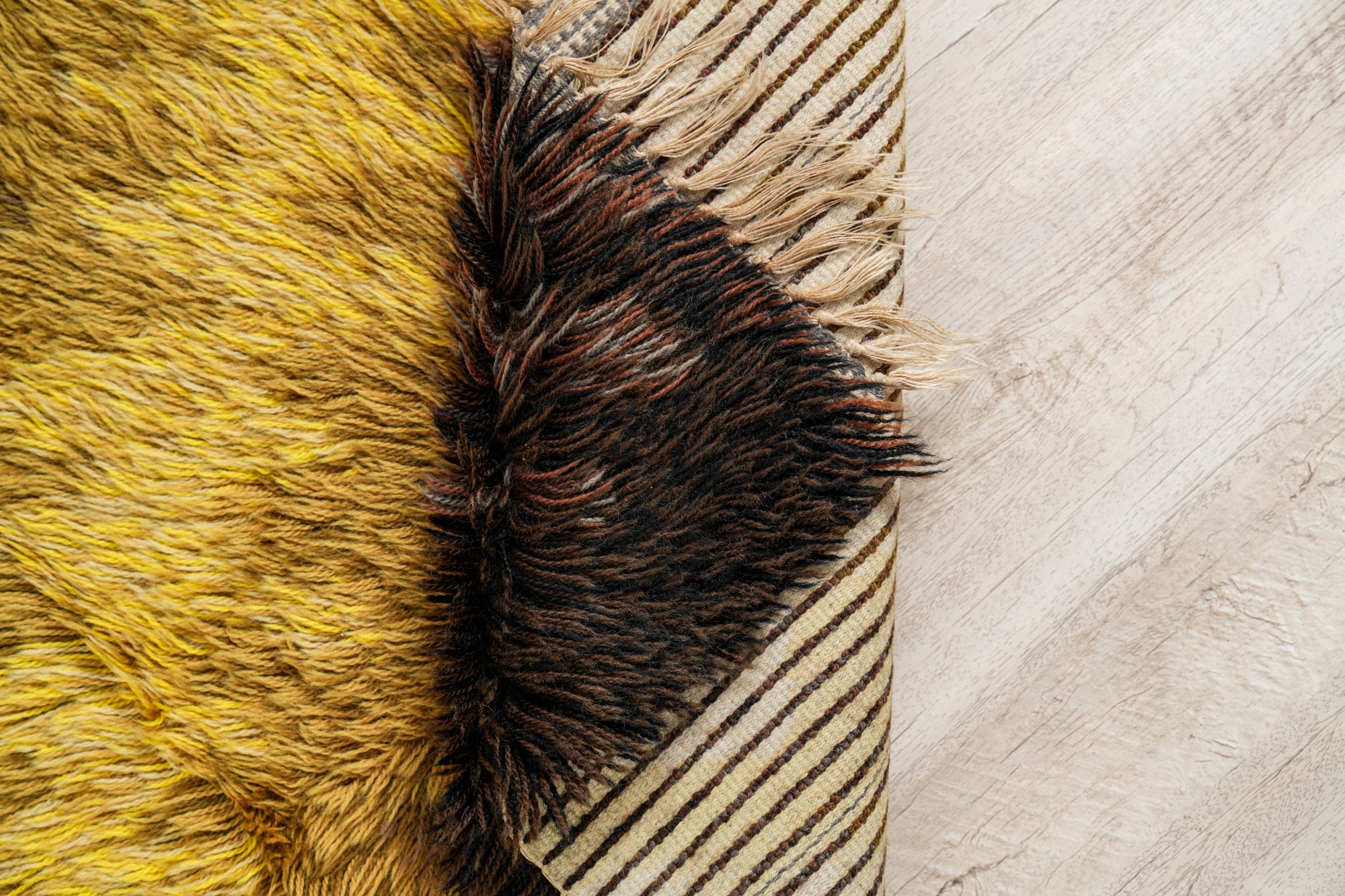 Vintage Scandinavian Rya Rug  4'2" x 2'6"