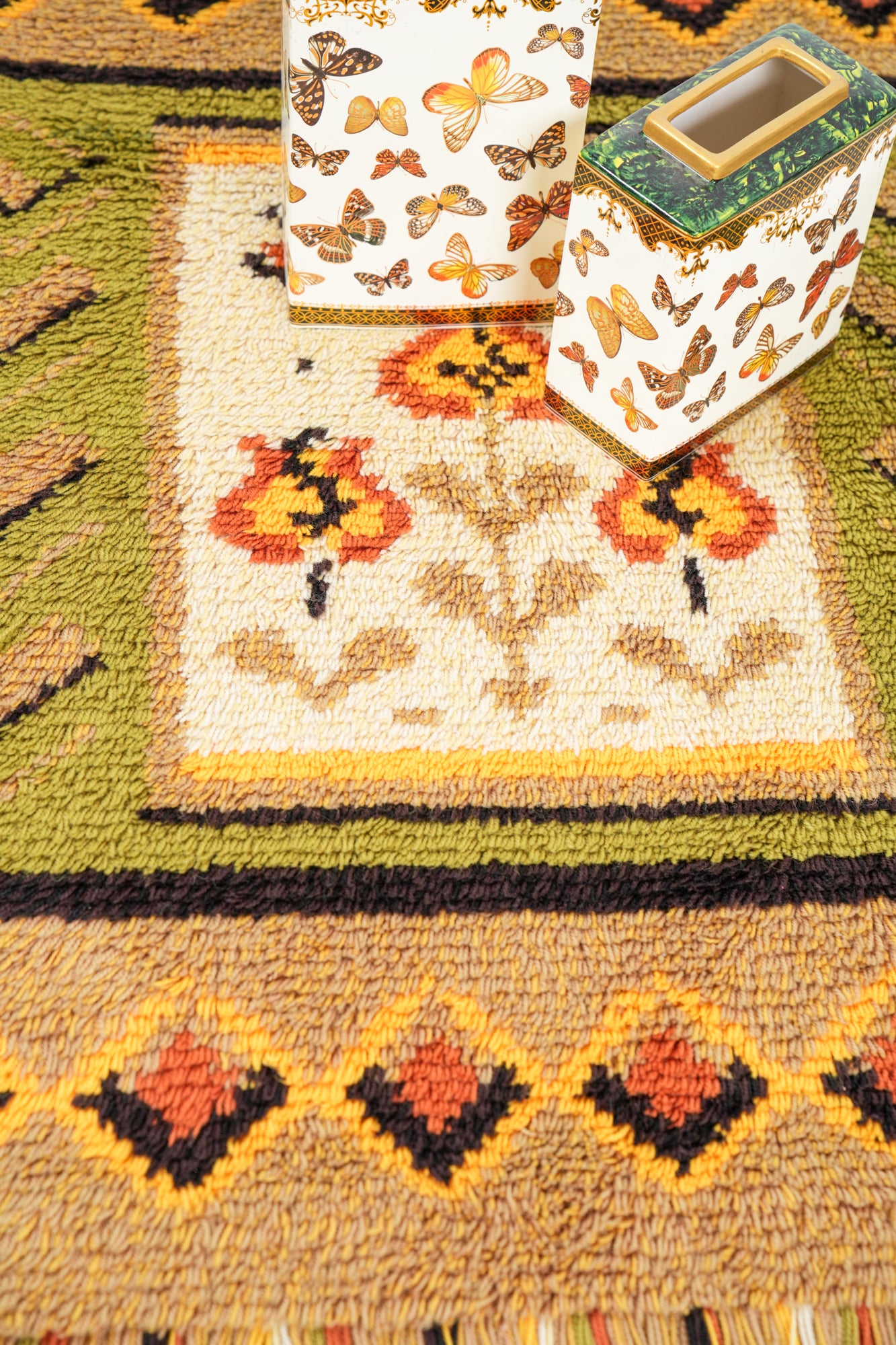 Vintage Scandinavian Rya Rug 4'1" x 2'10"