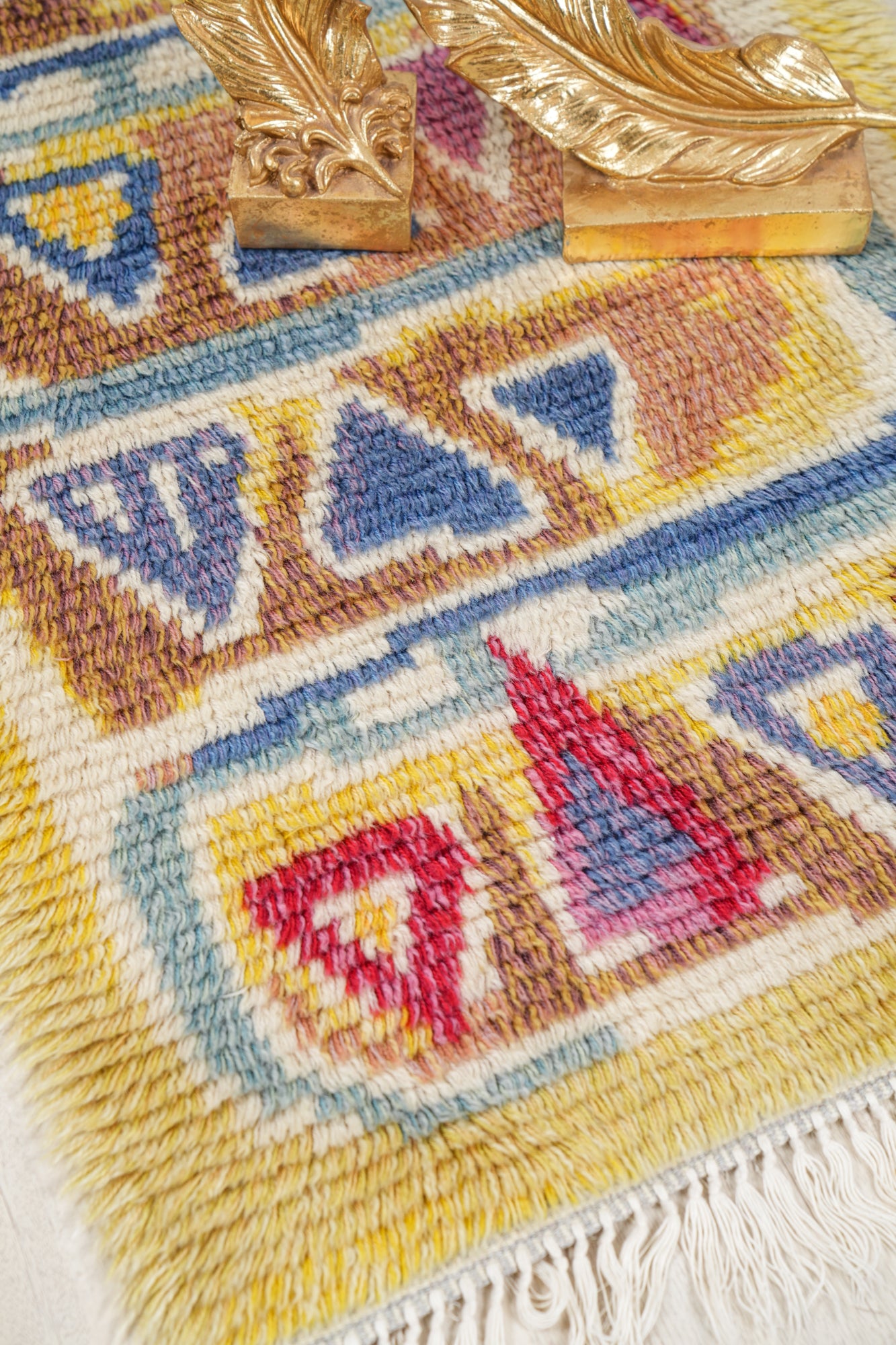 Vintage Scandinavian Rya Rug 4'8" x 2'4"