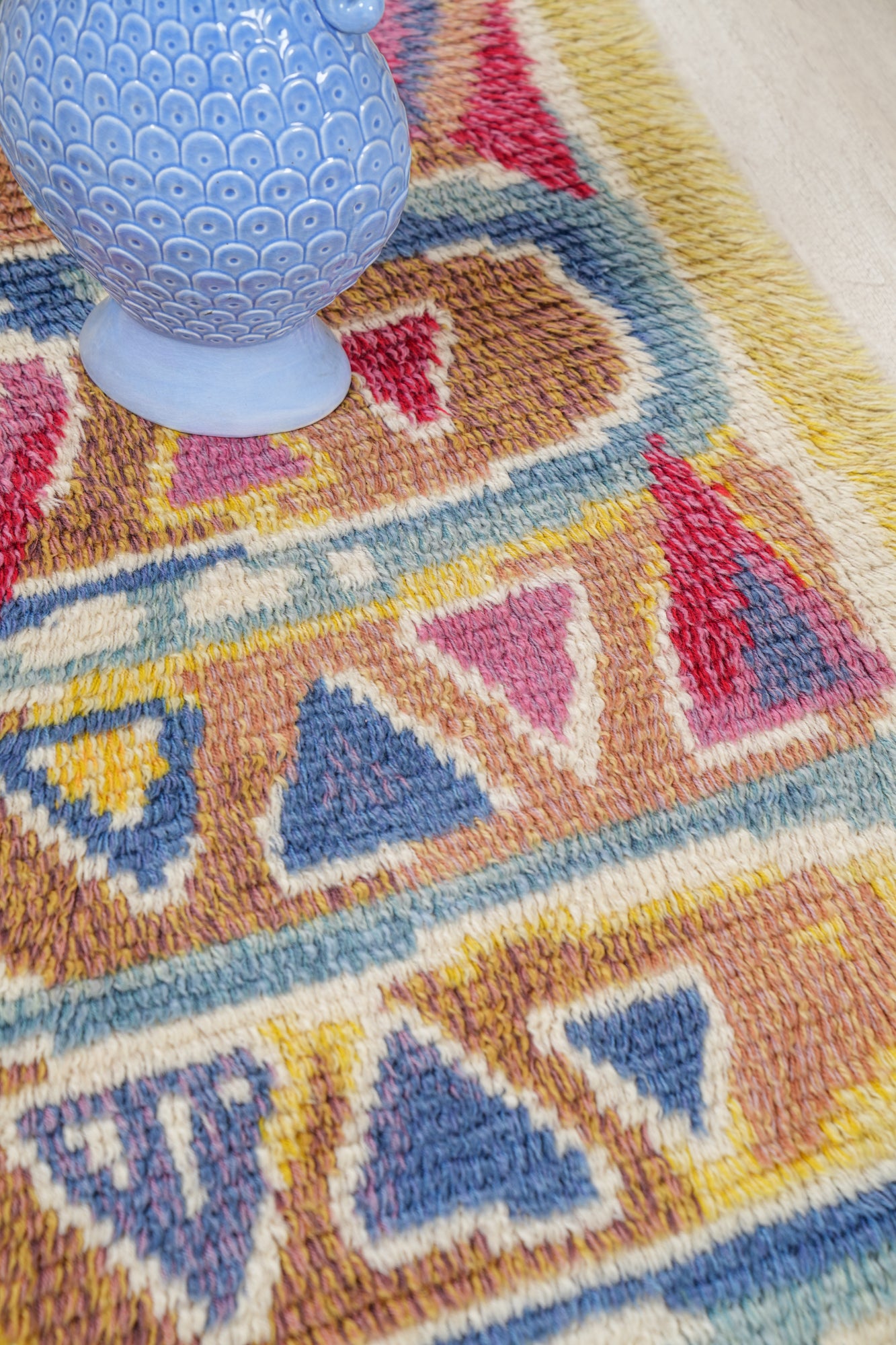 Vintage Scandinavian Rya Rug 4'8" x 2'4"