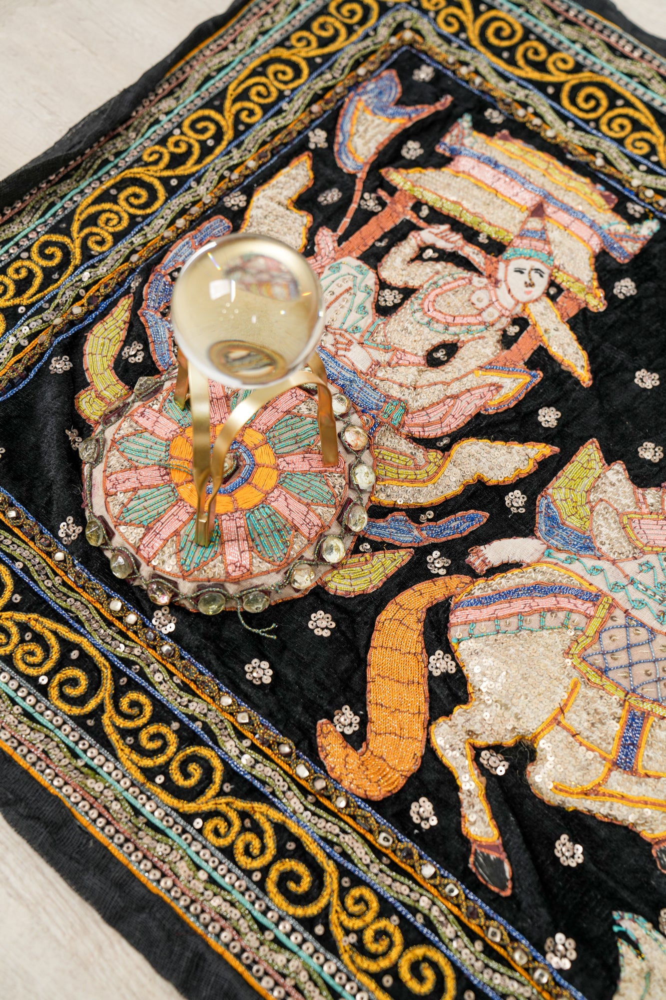 Vintage kalaga Tapestry 4'6" x 2'4" (royal cart)