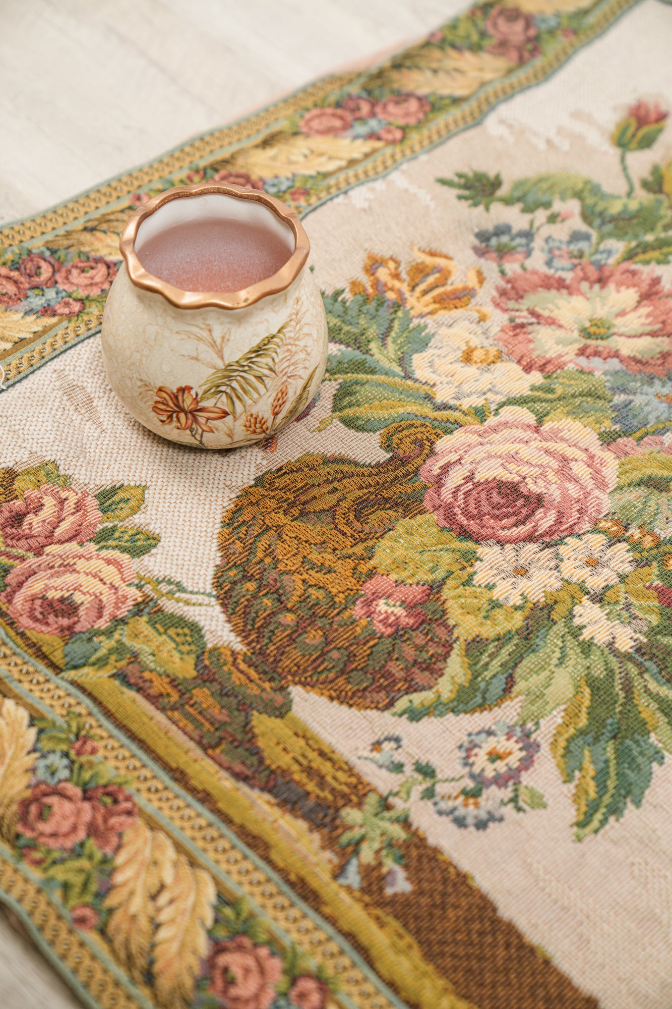 Vintage European loom tapestry 2'7" x 2' (Bouquet)