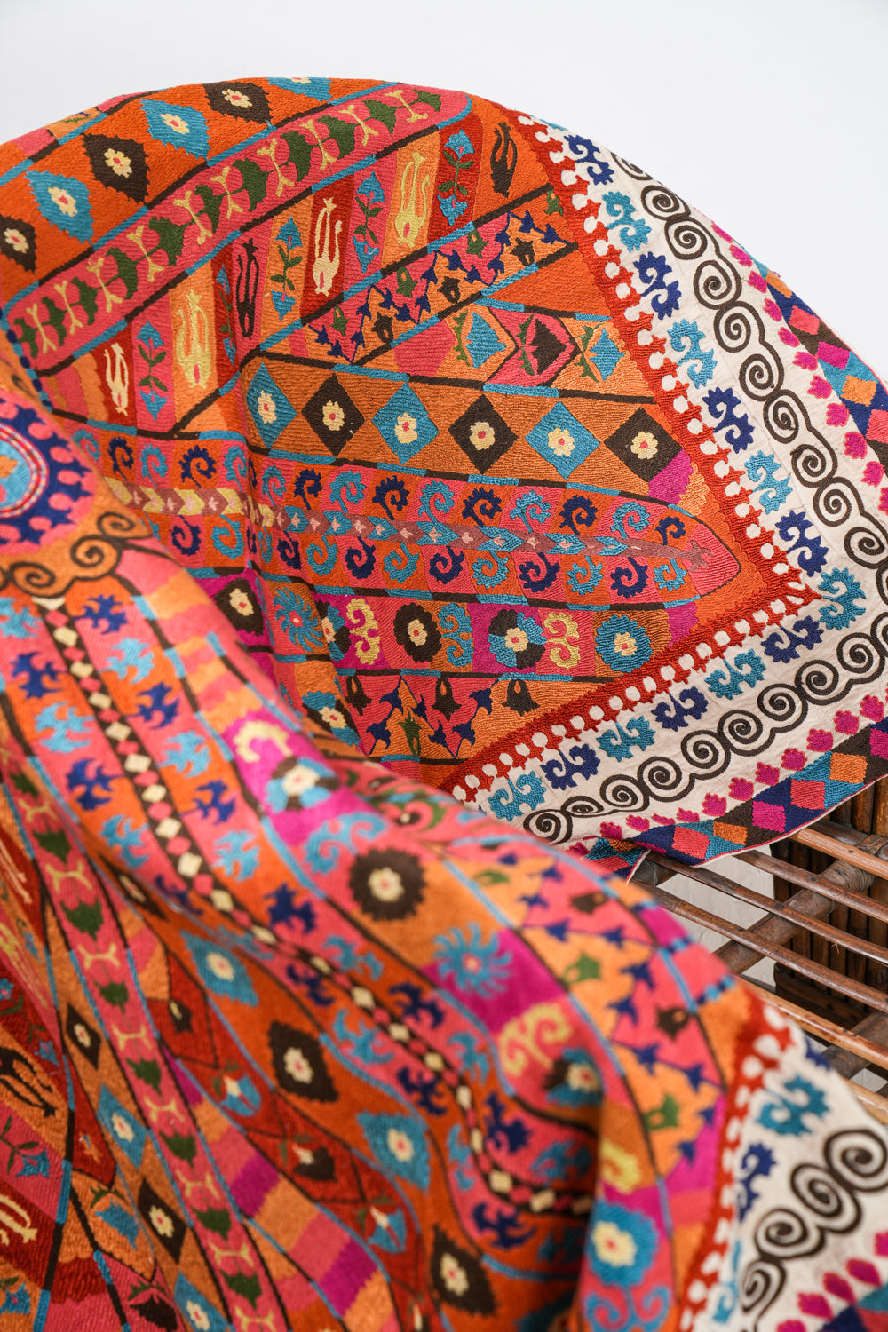 Vintage Uzbek Suzani Textle 5'5" x 4'1"