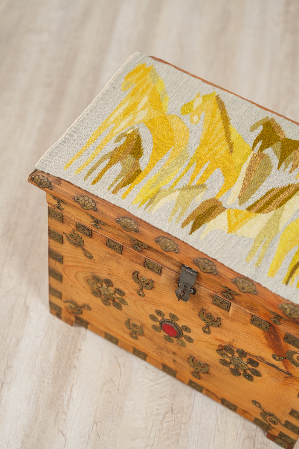 Vintage Scandinavian Flemish Horse Tapestry 1'7" x 1'