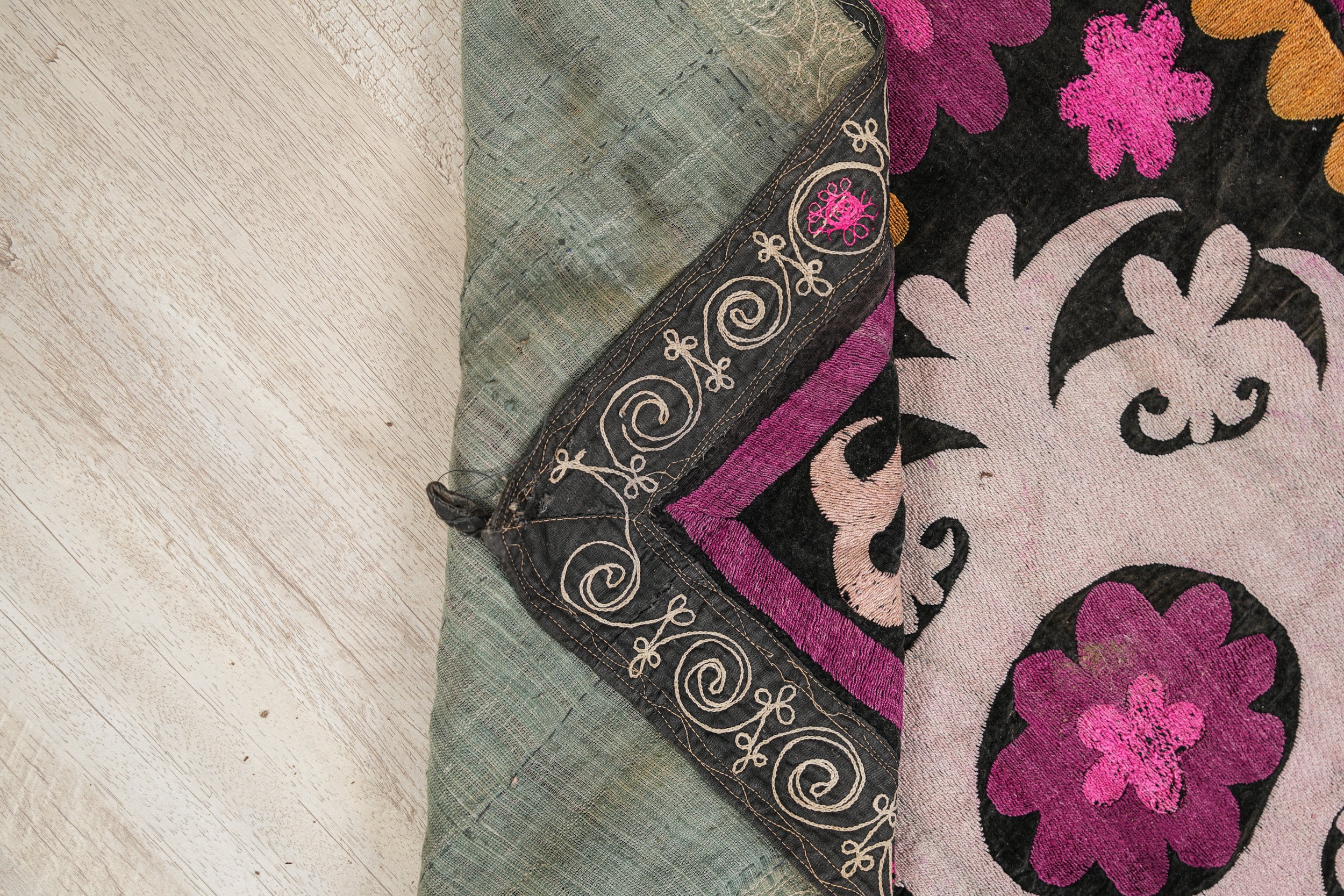 Vintage Tajik Suzani Embroidery 3'6" x 2'9"