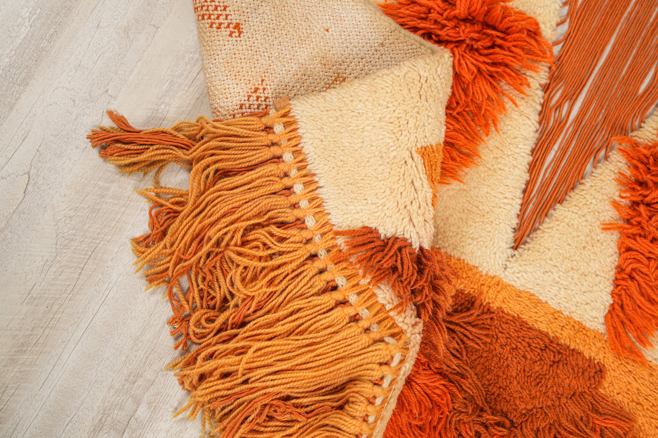 Vintage scandinavian Fiber Art Textile 4'4" x 3'