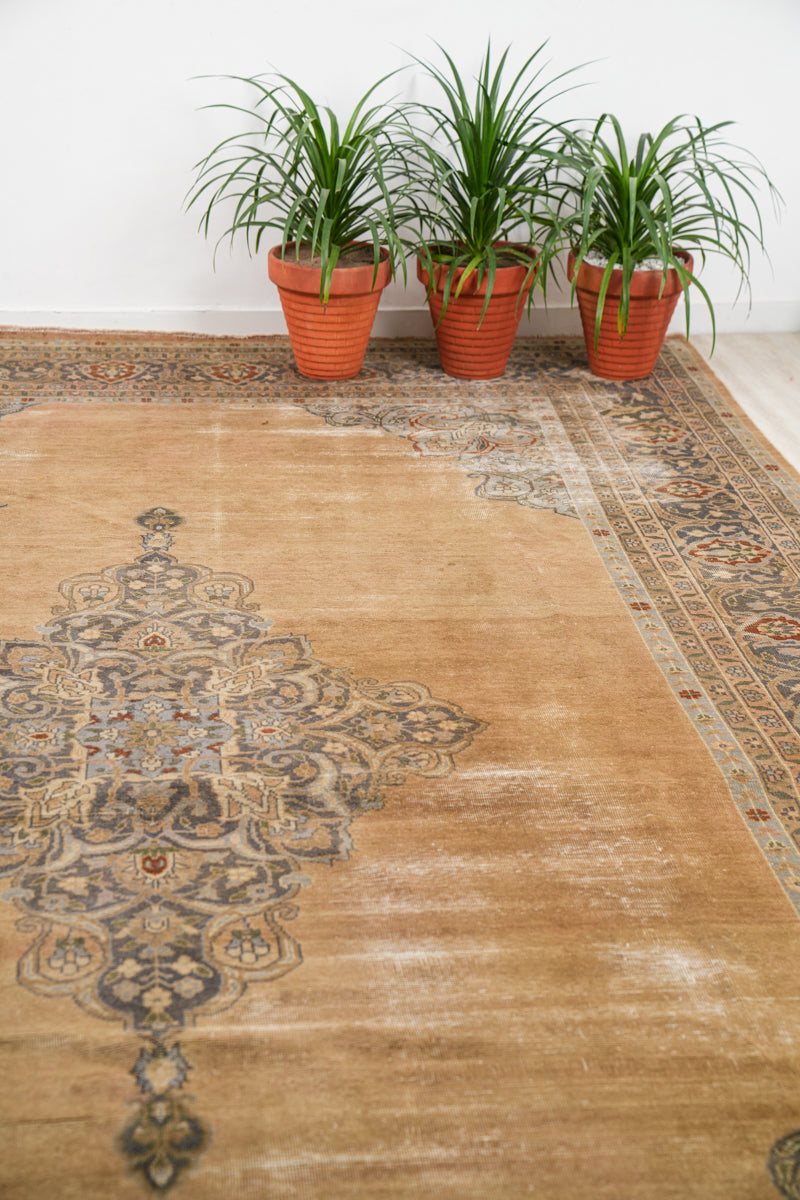 Vintage TURKISH SPARTA RUG 14'8" x 9'6"