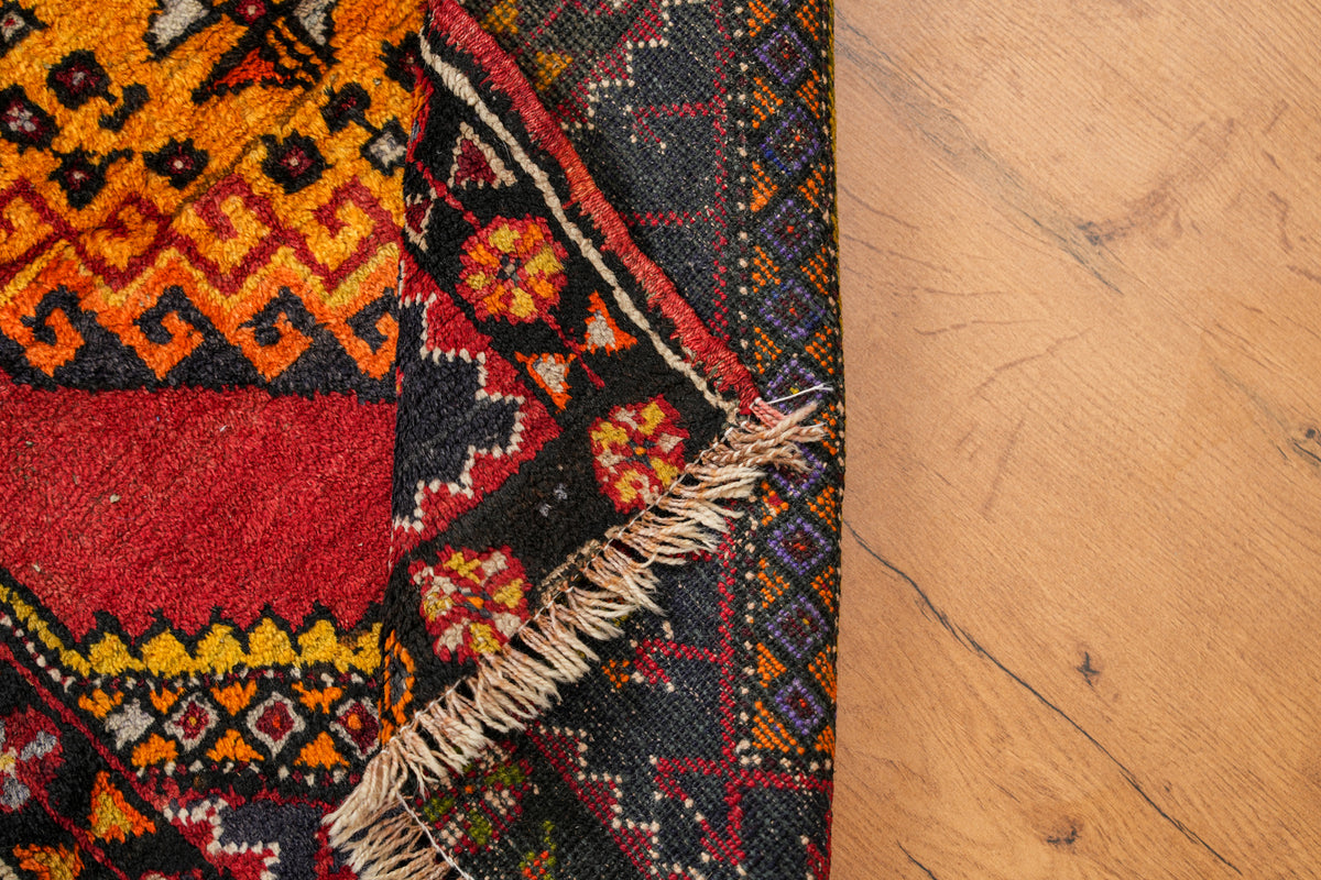 Vintage Turkish Rug 3'4" x 2'