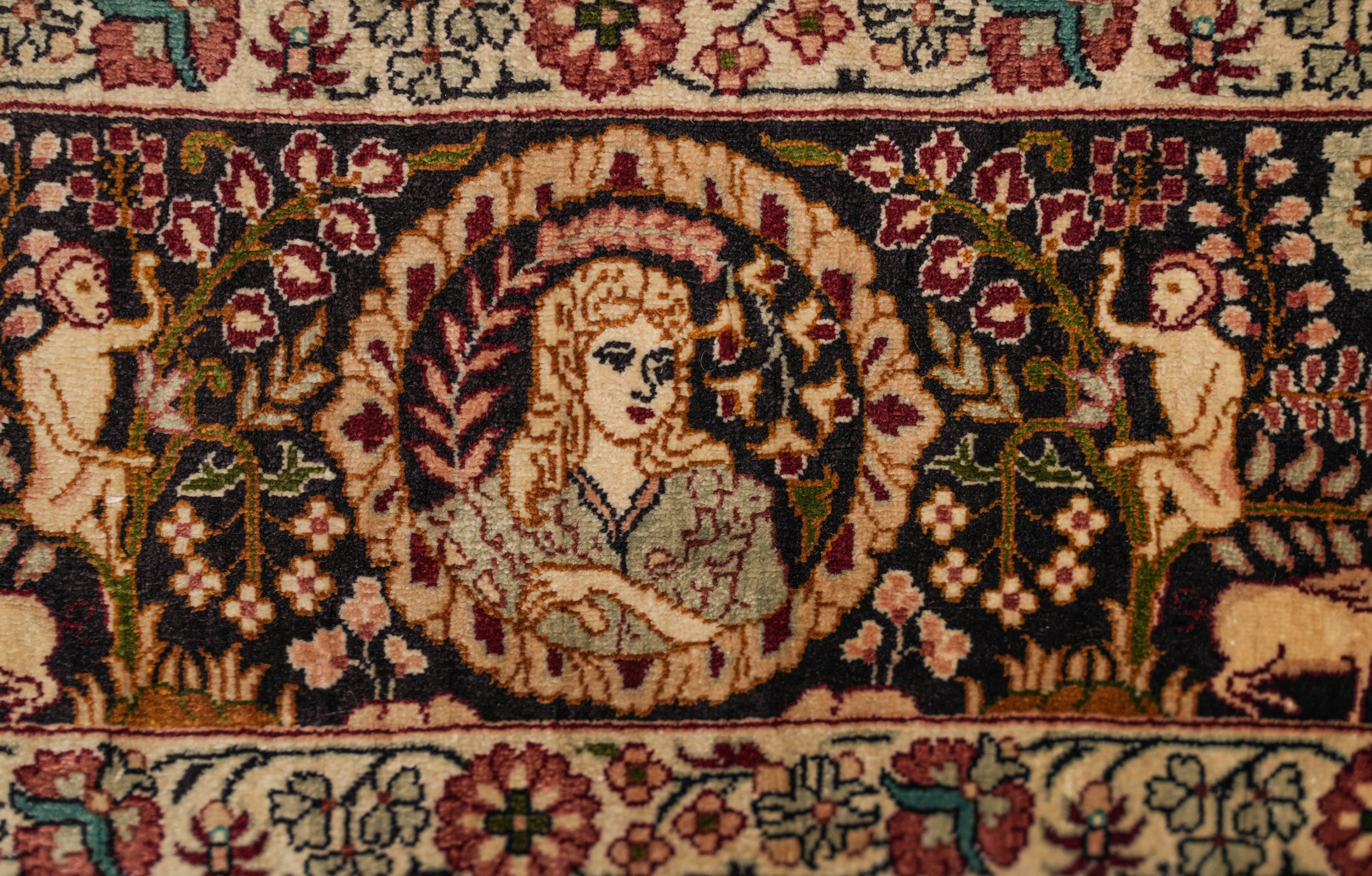 Raphael Silk Pictorial Rug 3' x 2'