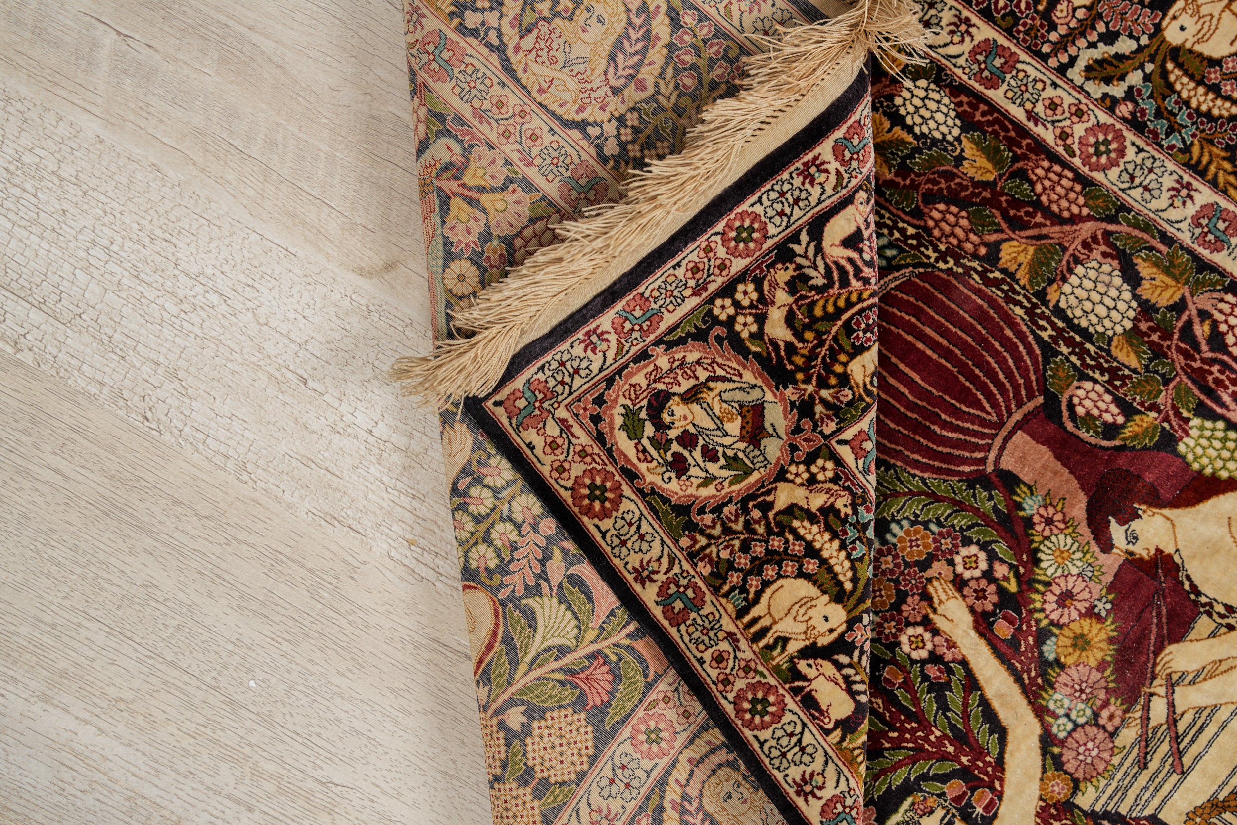 Raphael Silk Pictorial Rug 3' x 2'