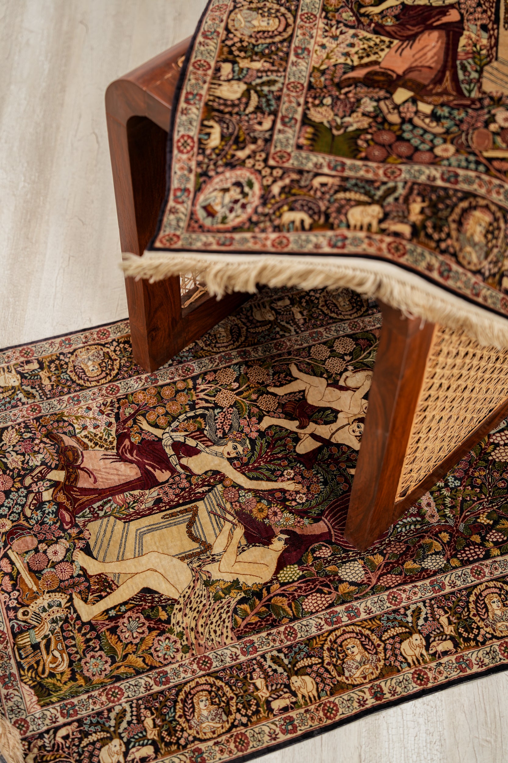 Raphael Silk Pictorial Rug 3' x 2'