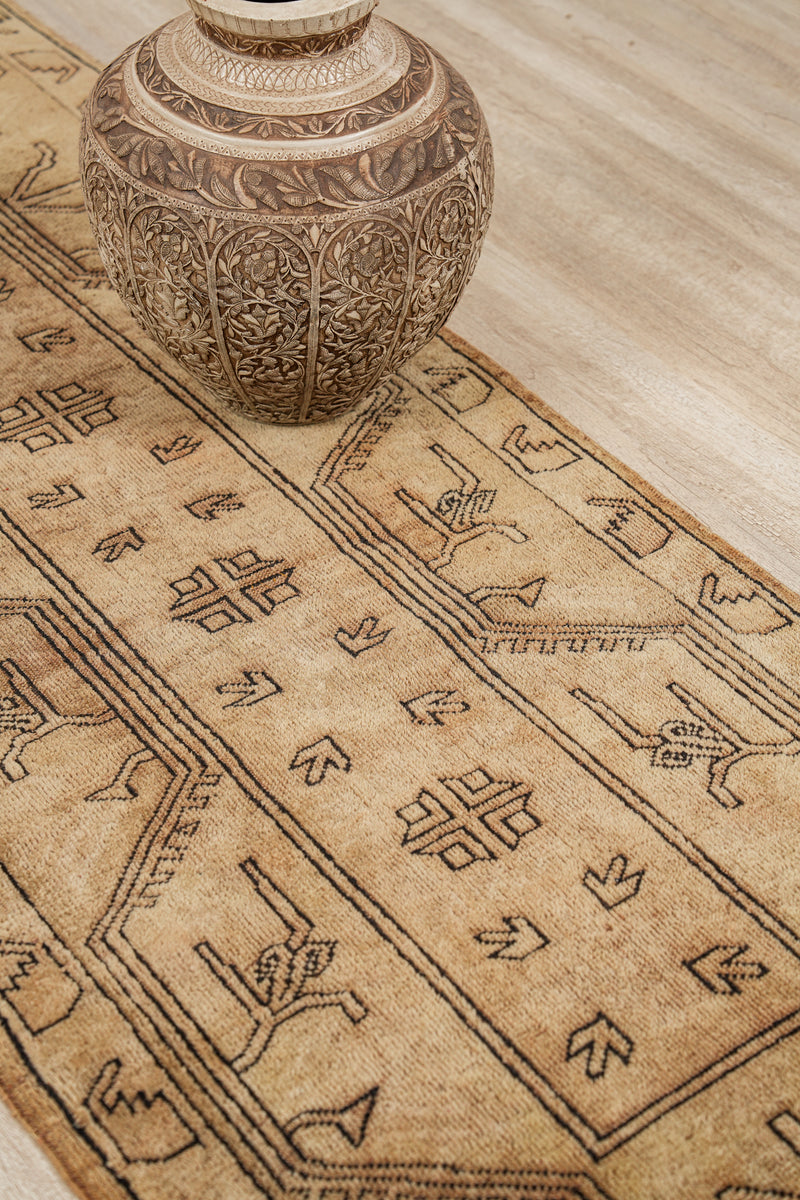 Vintage Turkish Milas Runner Rug 9'8" X 2'7"