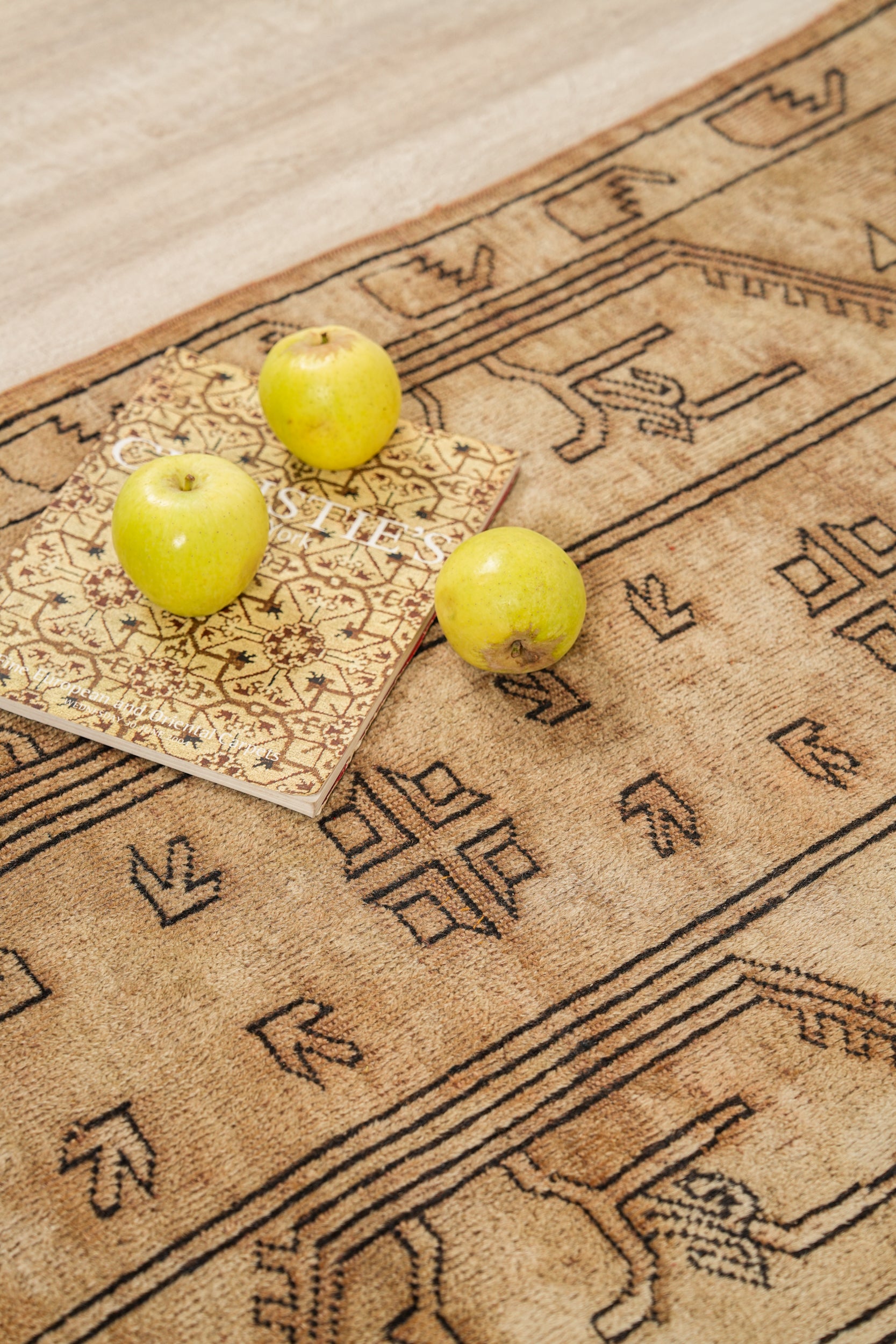 Vintage Turkish Milas Runner Rug 9'8" X 2'7"