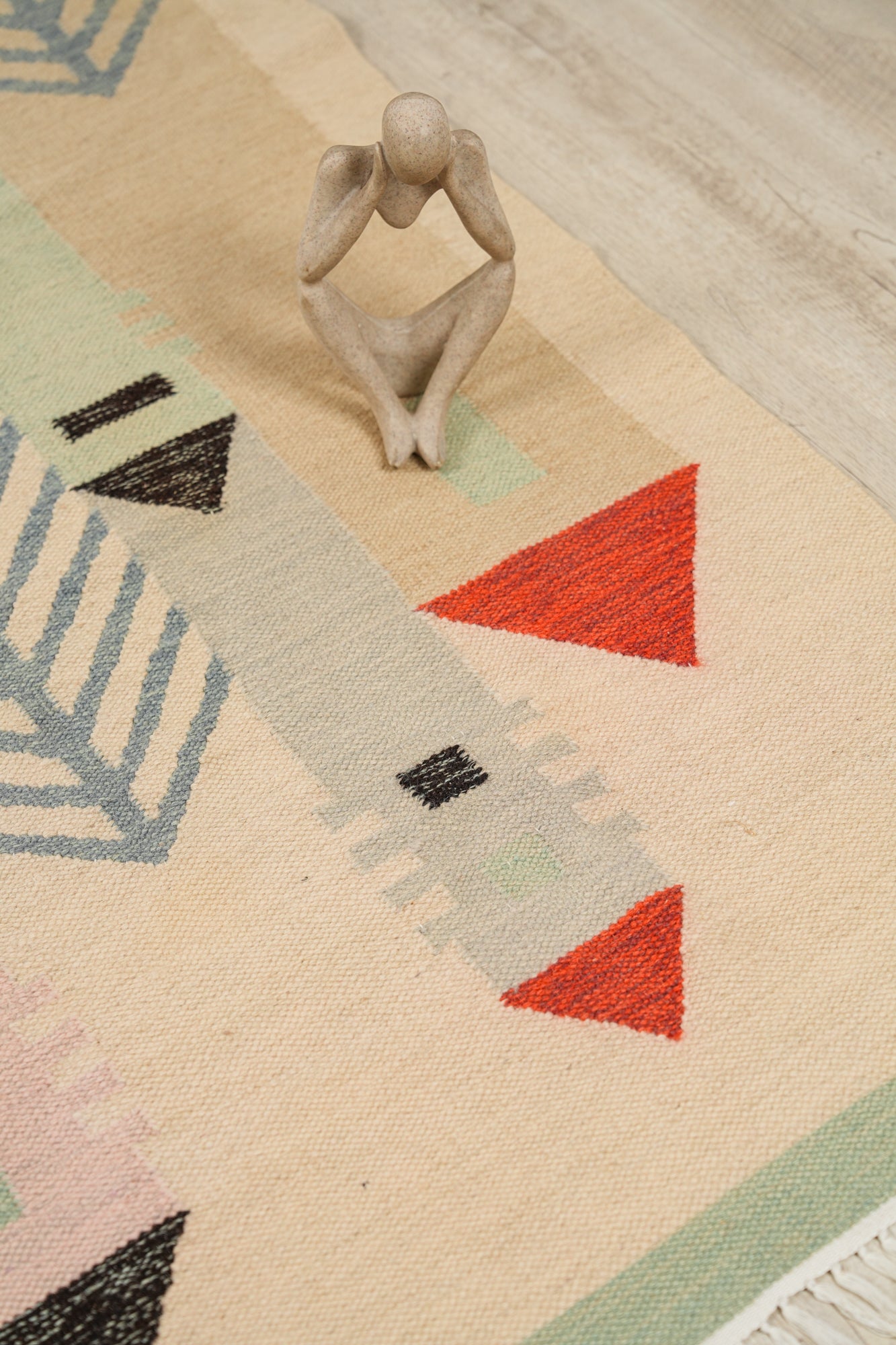 Vintage Scandinavian Rolakan kilim 5'9" x 3'6"