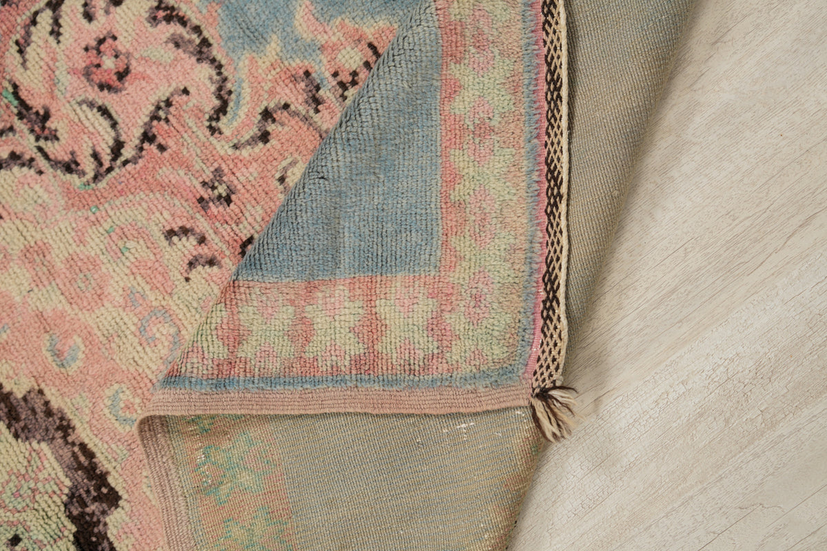 Vintage Moroccan Rug  7' x 4'3"