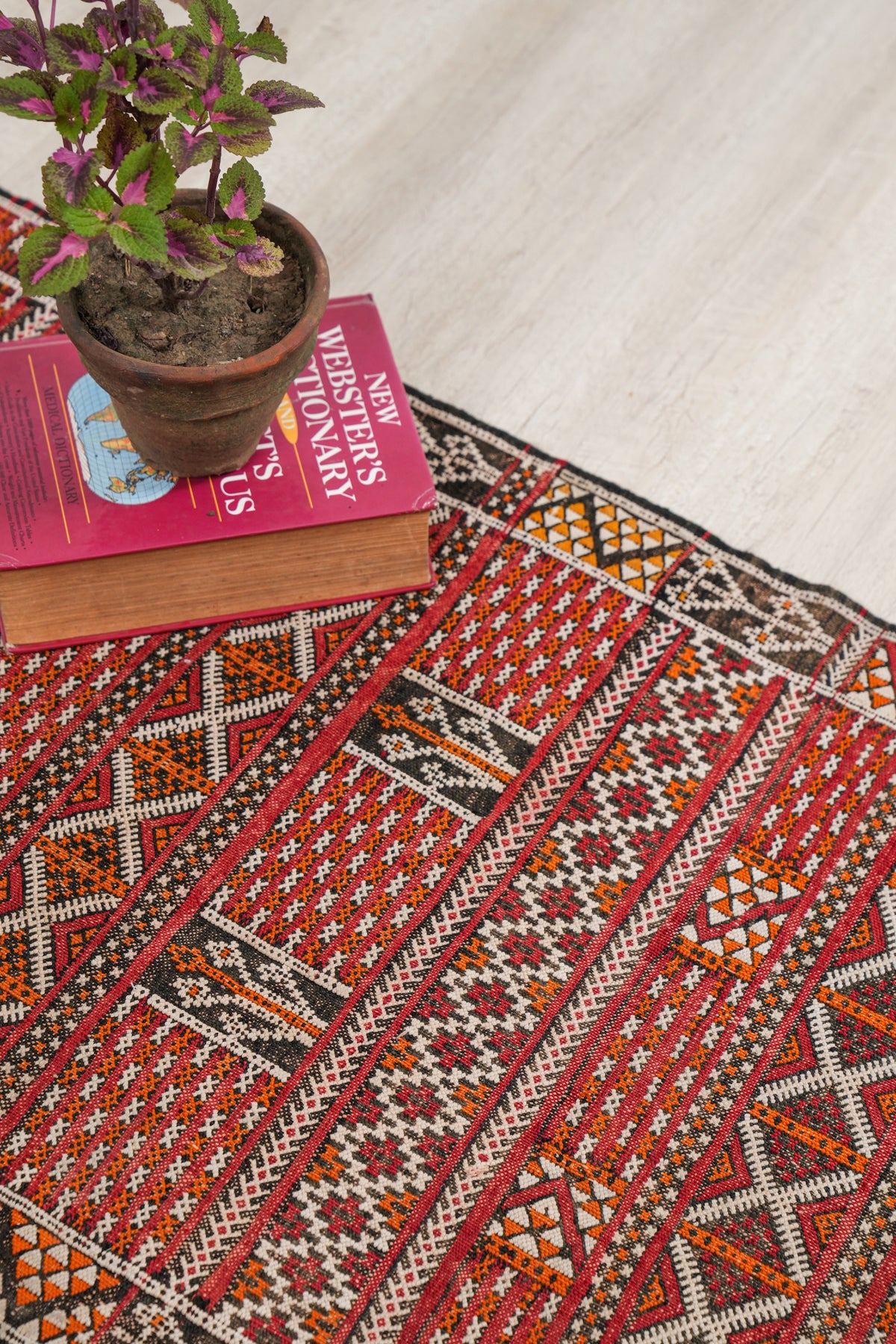 Vintage Moroccan Berber hallway kilim 7'3" x 2'3"
