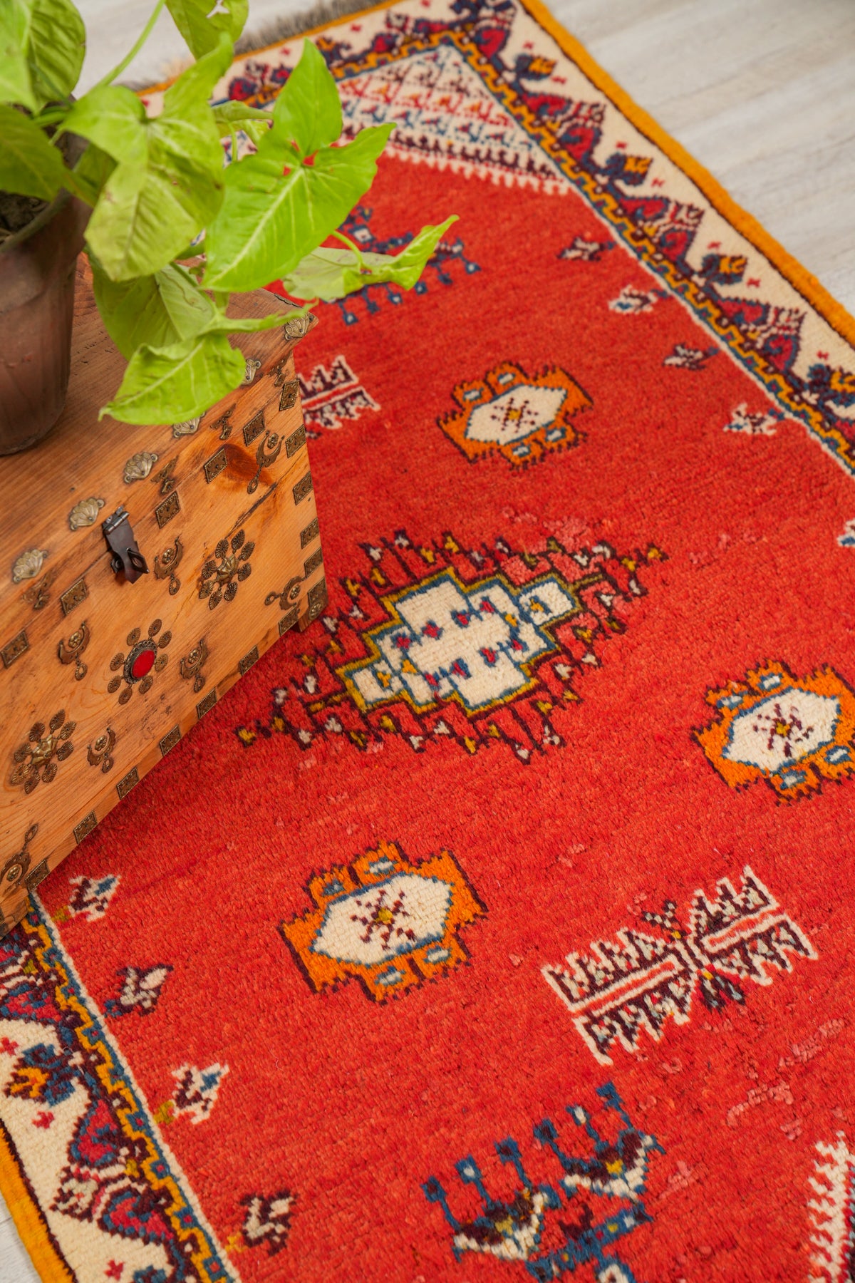 Vintage Moroccan Berber Rug 5'9" x 3'6"