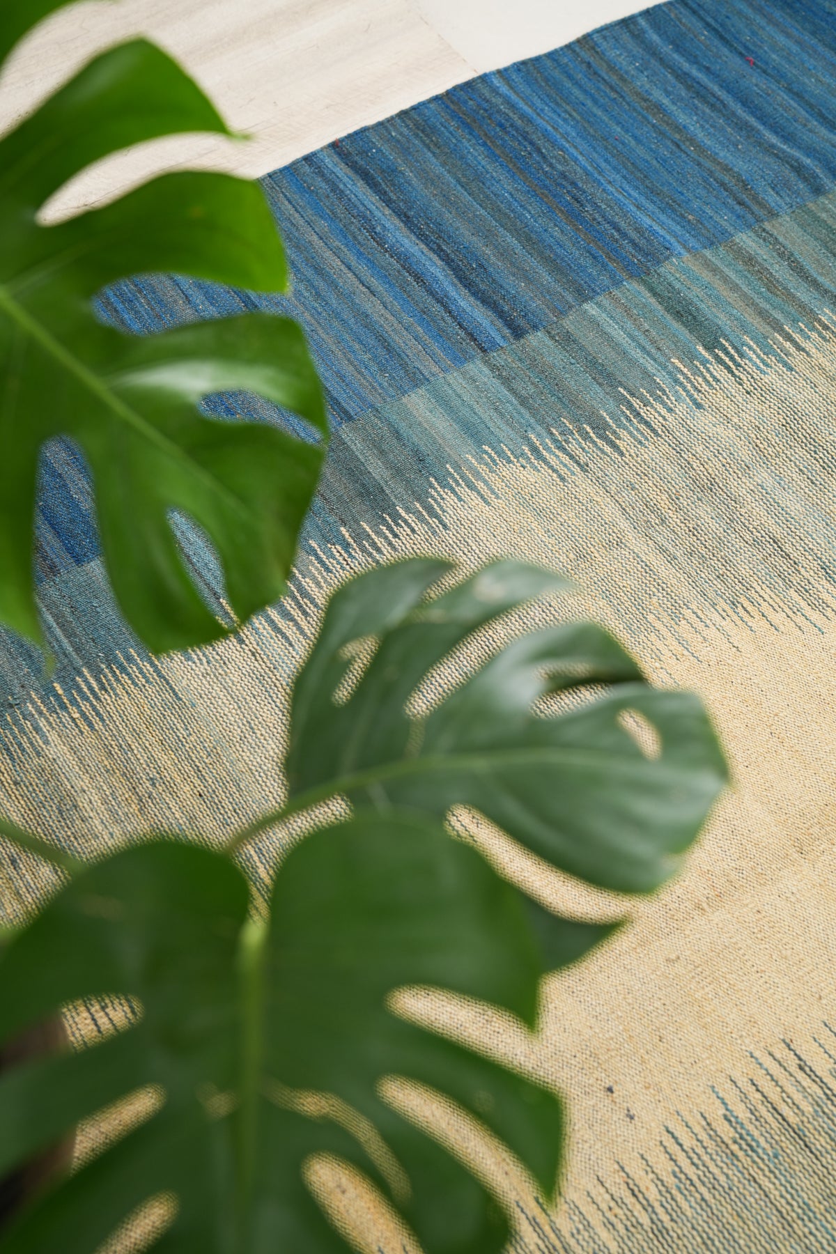 Modern Minimalist Kilim 9'8" x 6'7"